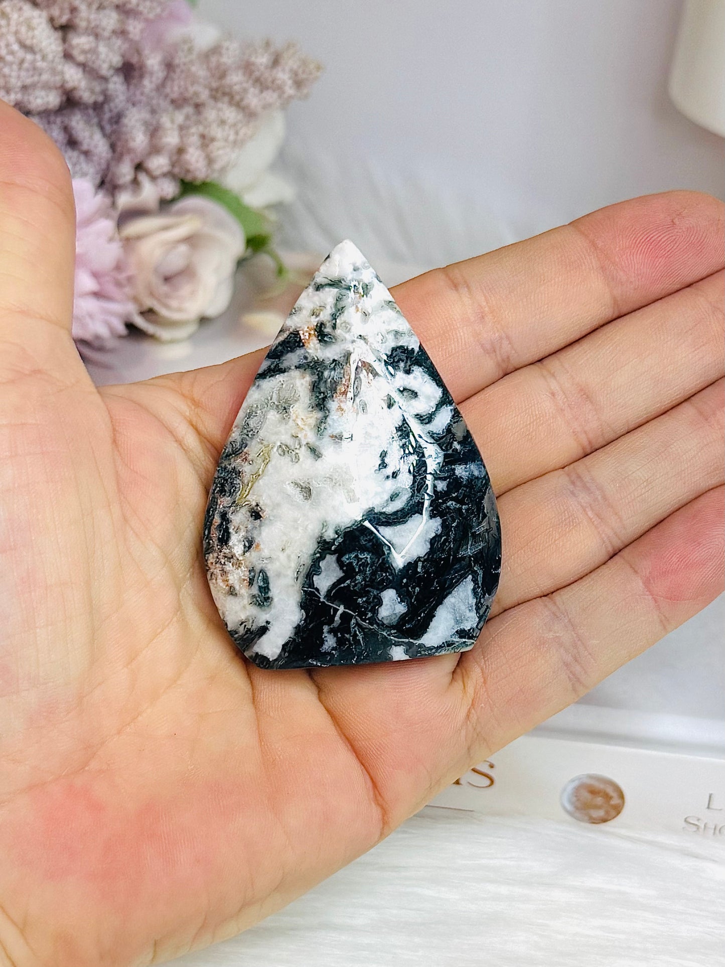 Moss Agate Carved Flame 6cm