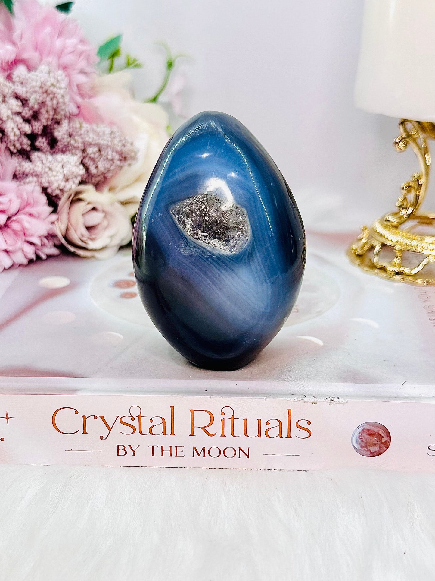 Druzy Agate Carved Egg From Brazil 278g