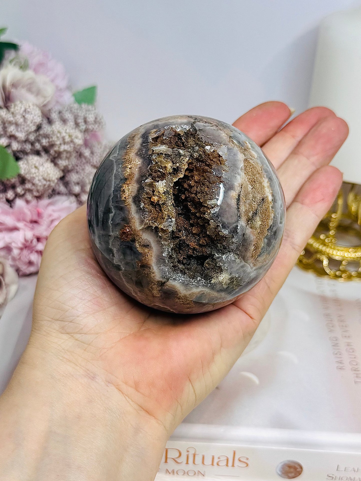 Druzy Chevron Amethyst Large Sphere 538g On Stand