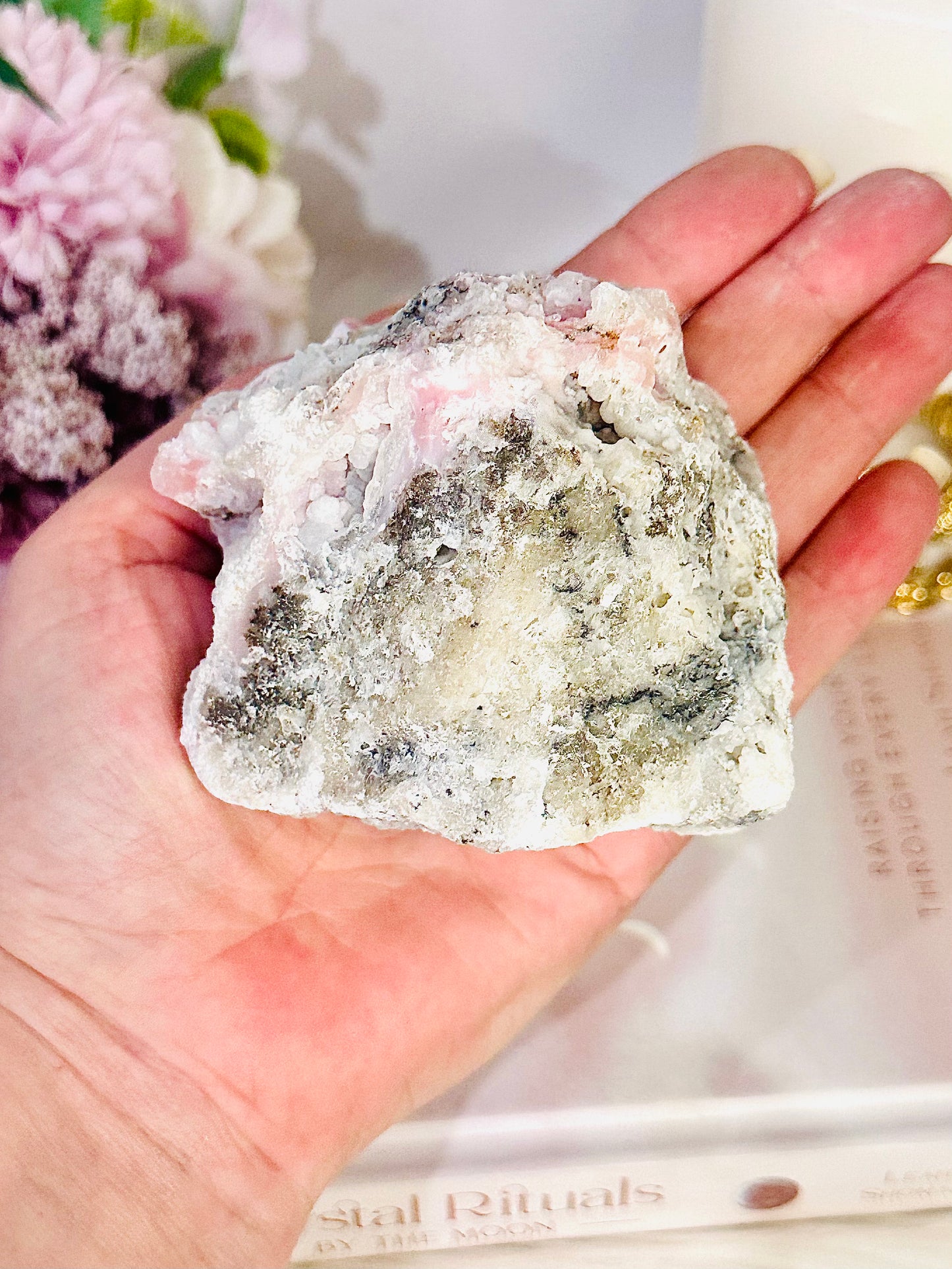 ⚜️ SALE ⚜️ Absolutely Beautiful Large 426gram Natural Glistening Pink Opal Specimen From Peru