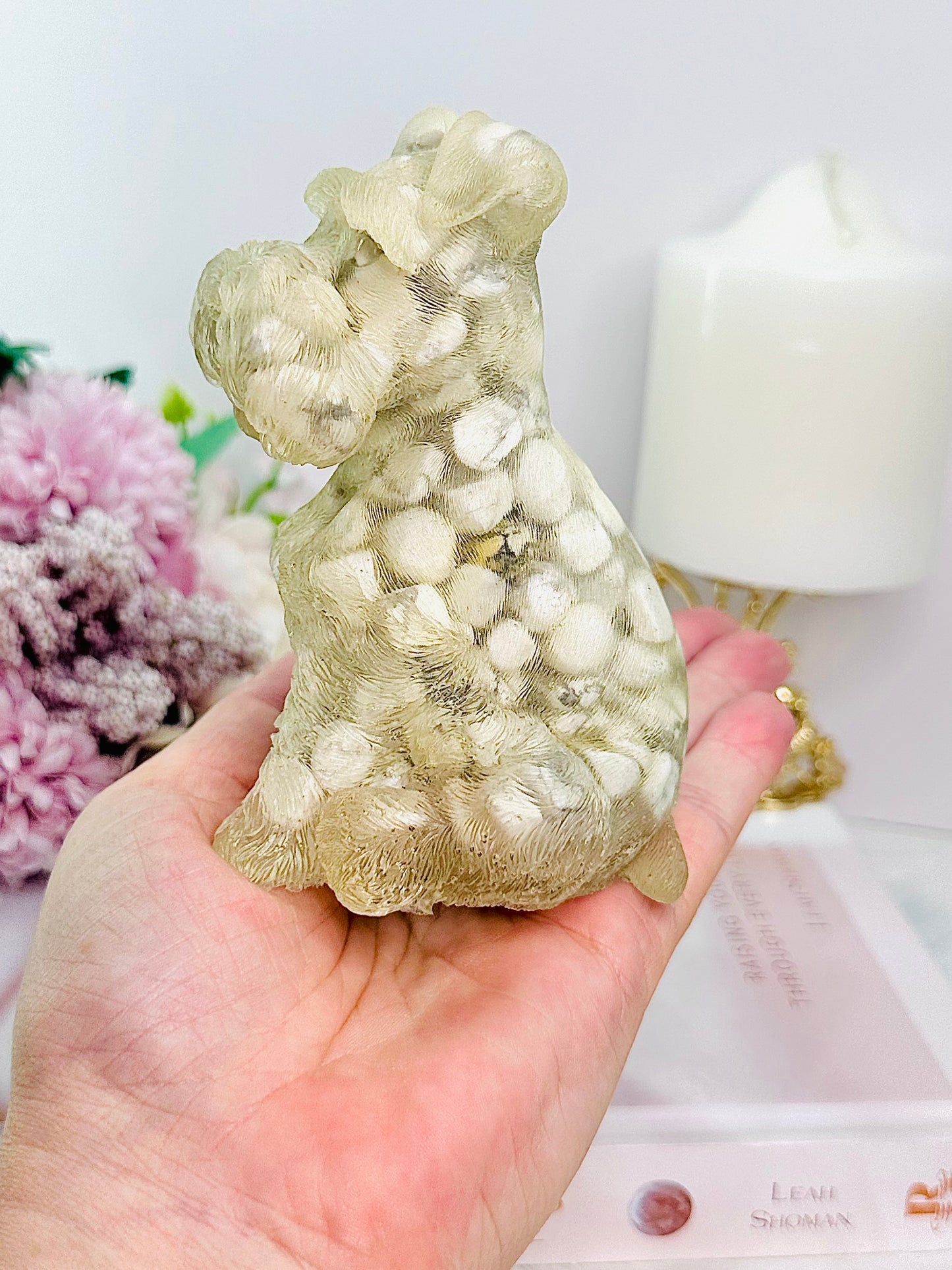 Soothe The Mind ~ Howlite Filled Resin Dog 12cm