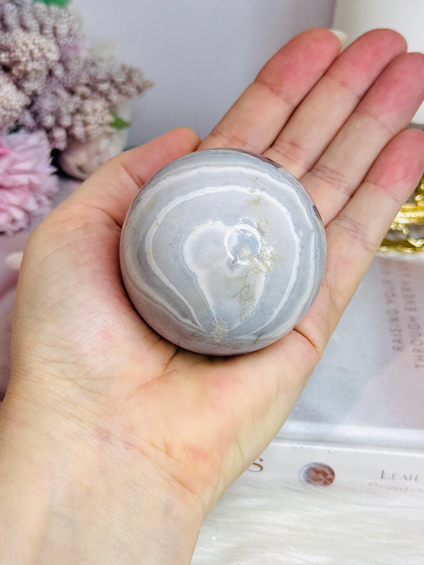 Agate Sphere on Stand 237g