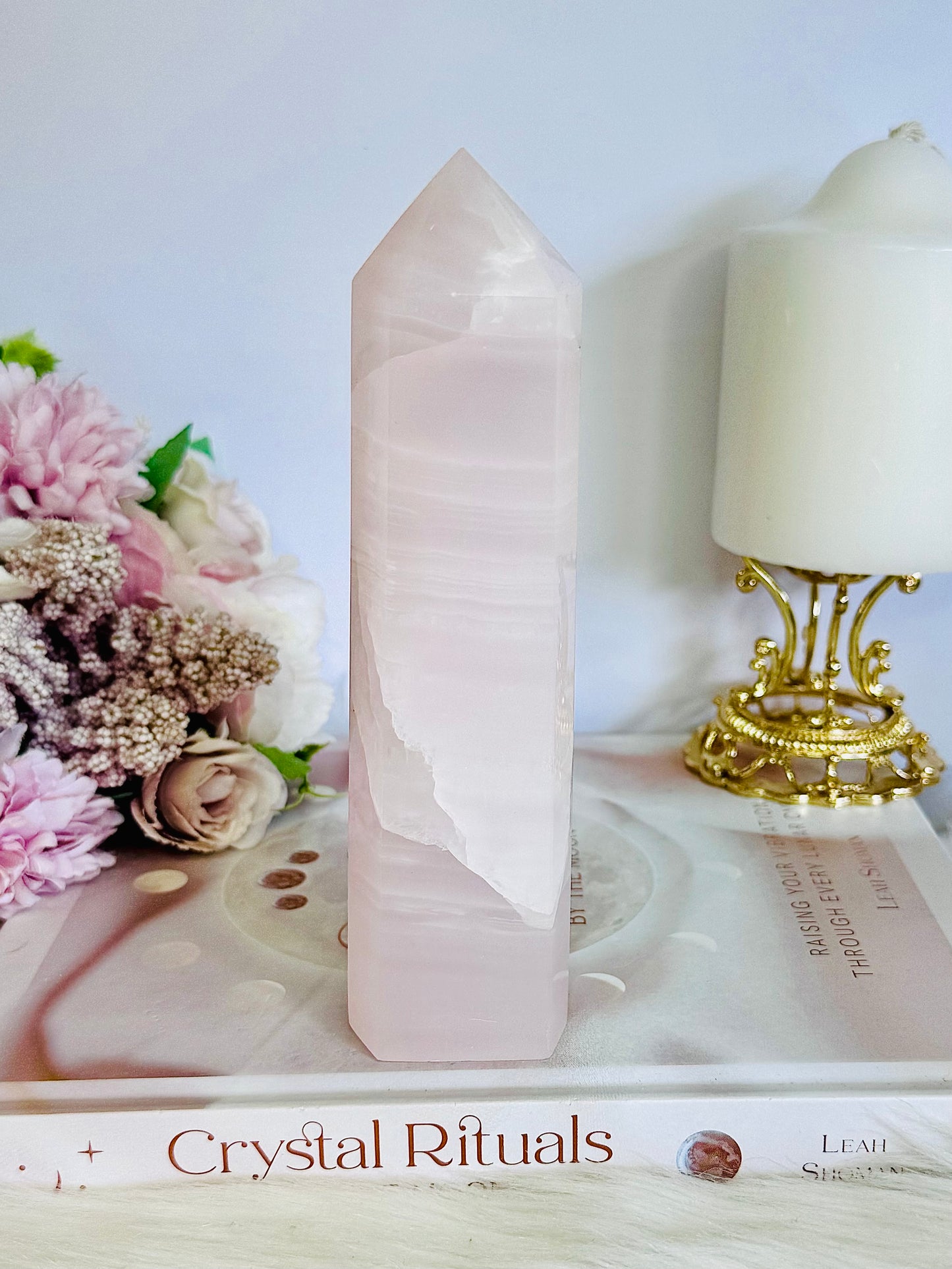 UV Reactive Pink Mangano Calcite Tower | Generator 16cm