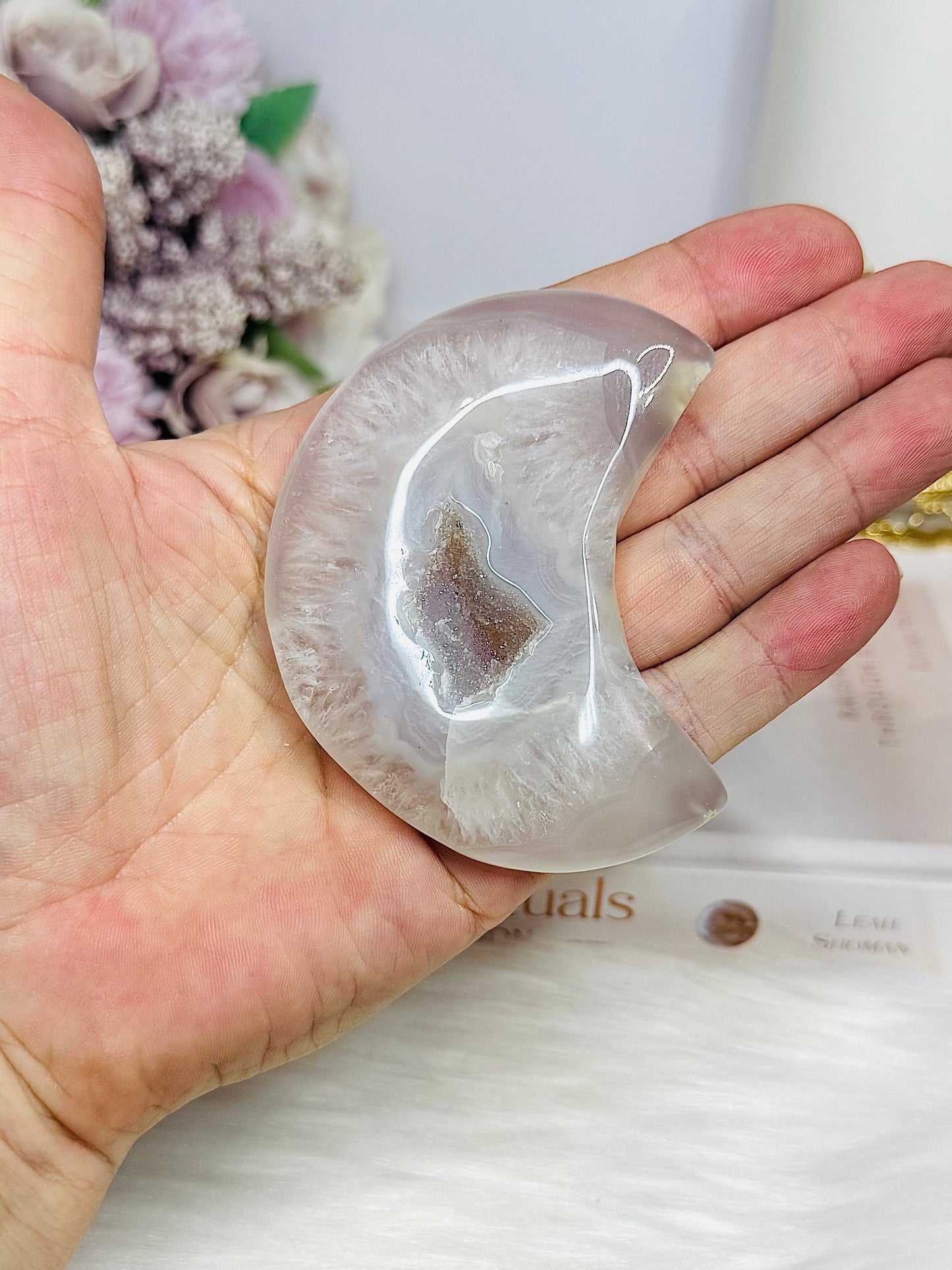 Druzy Agate Carved Moon 8cm