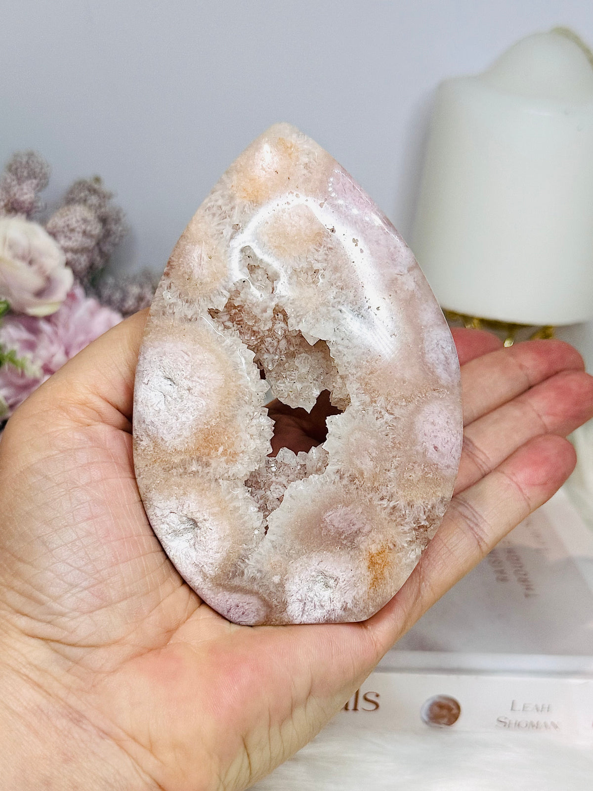 Druzy Flower Agate Flame on Stand 11cm