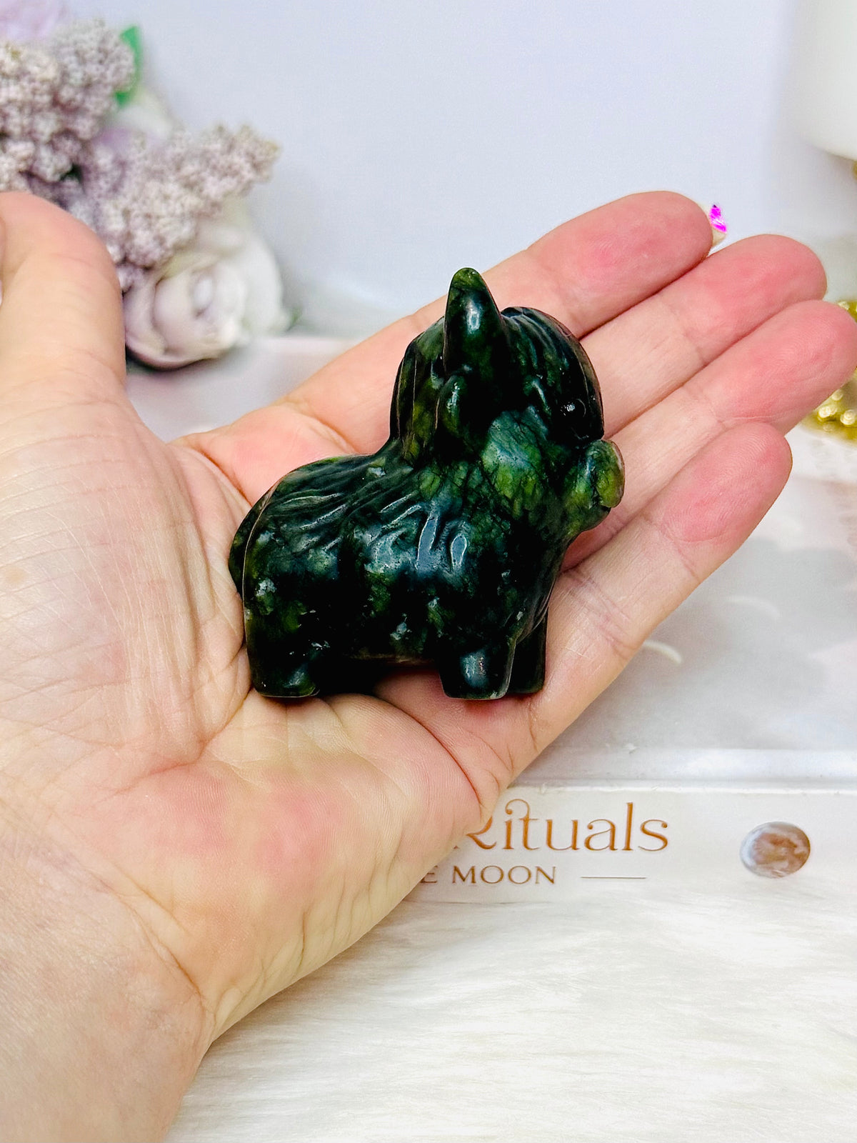 Green Jade Highland Cow Carving 6cm