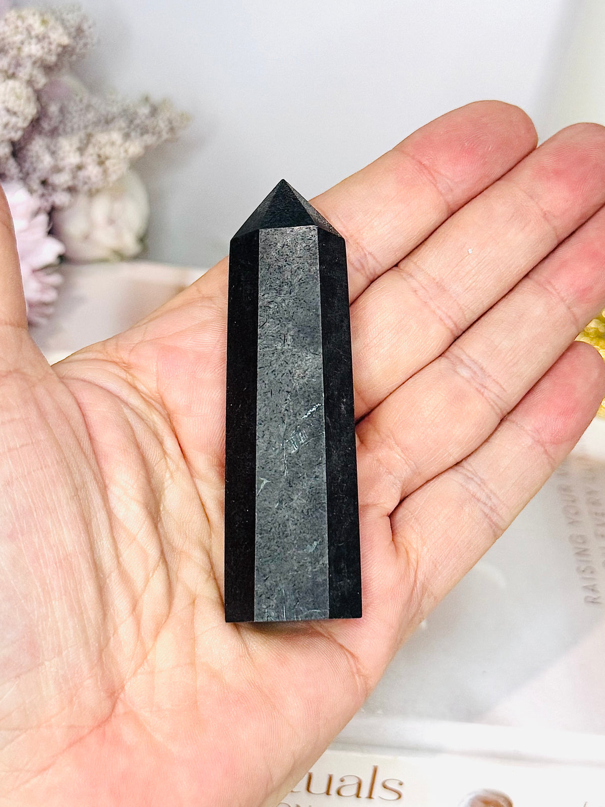 Shungite Tower 7.5cm