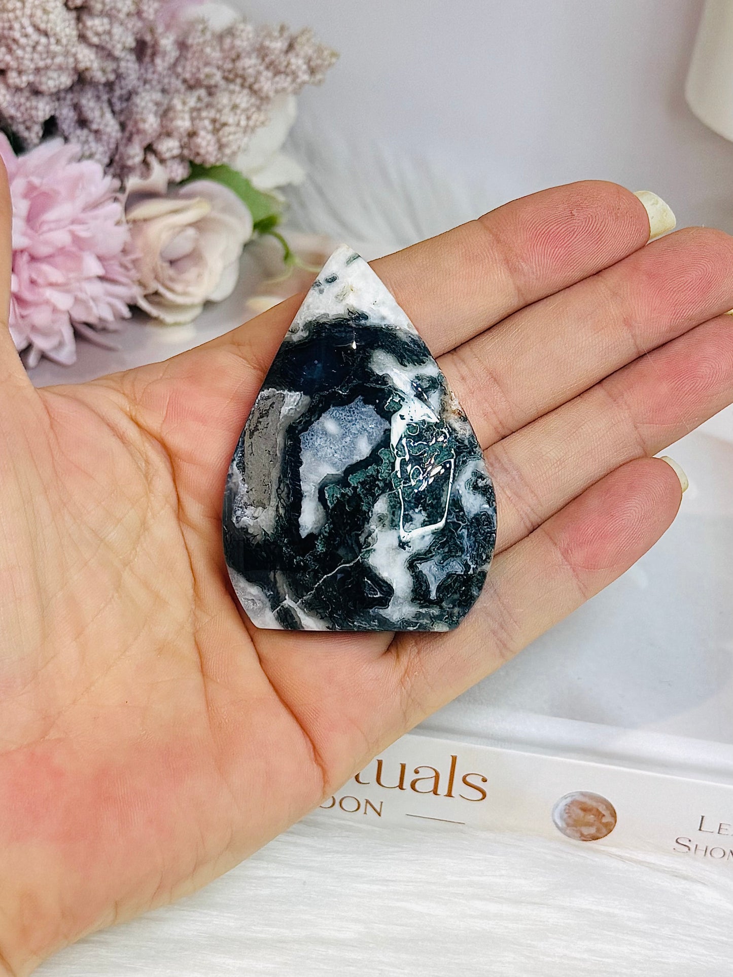 Moss Agate Carved Flame 6cm