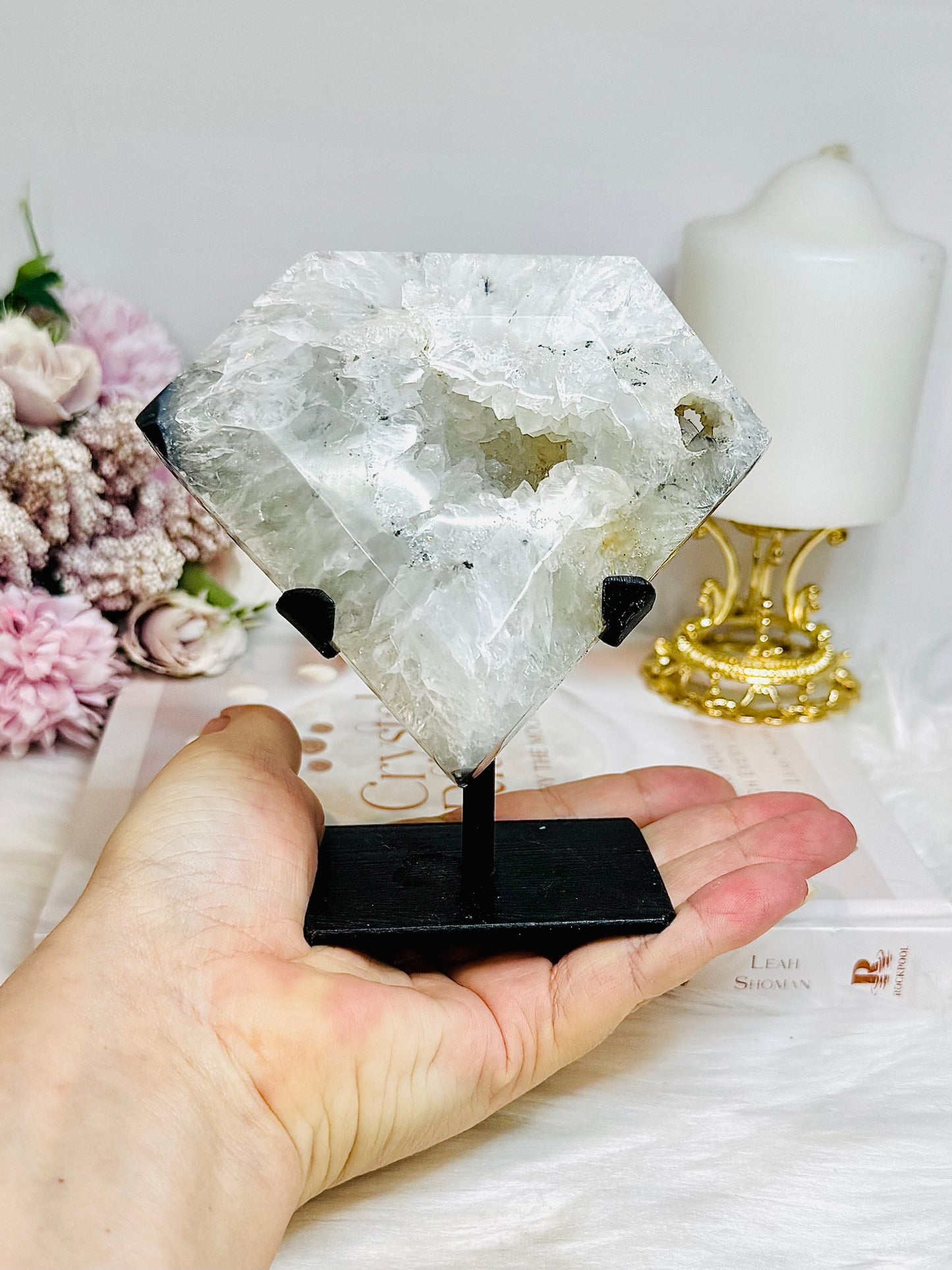 Druzy Agate Pentagon Freeform On Stand 12cm 598g