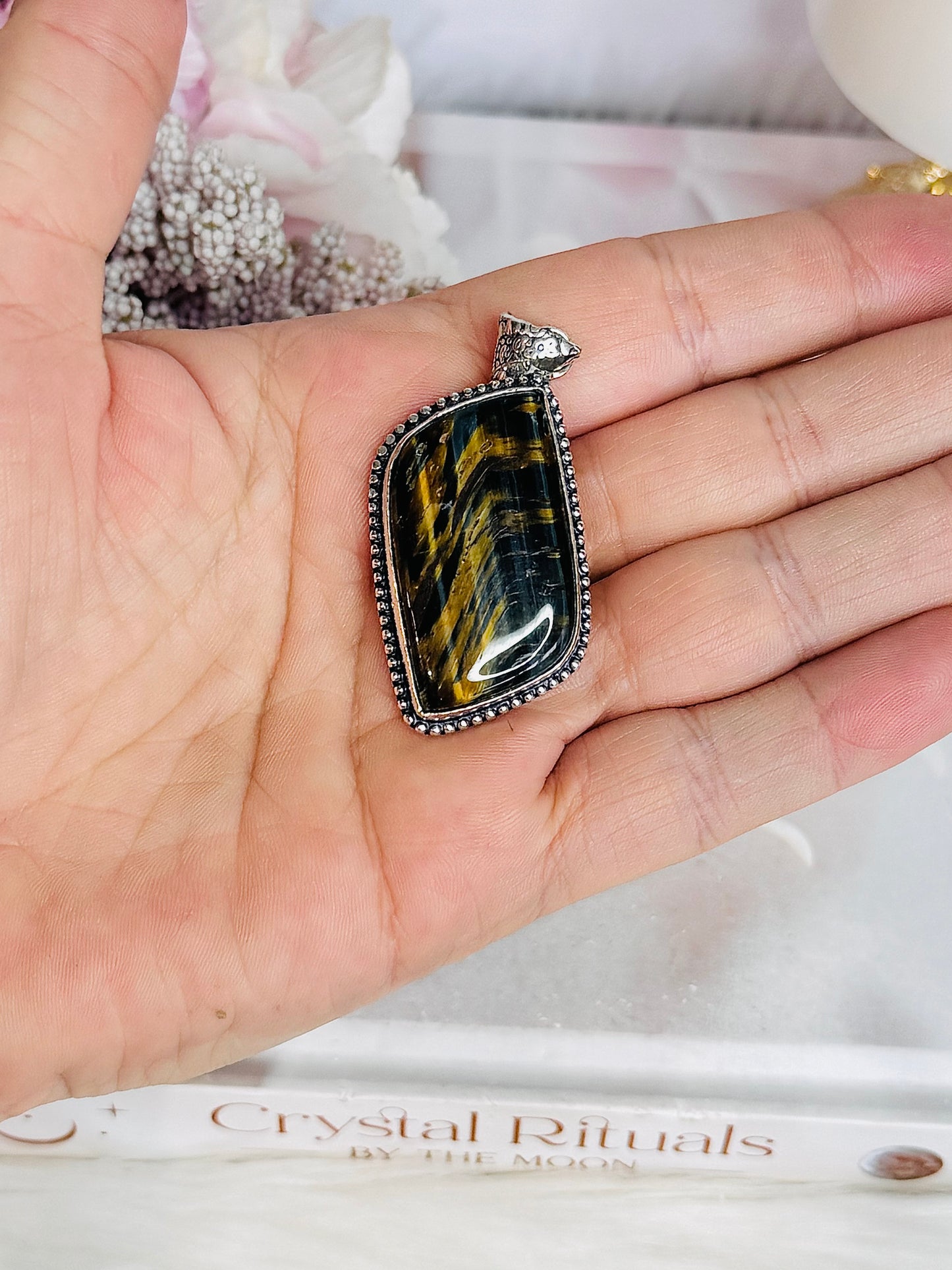 Flashy Natural Tigers Eye Pendant In Gift Bag