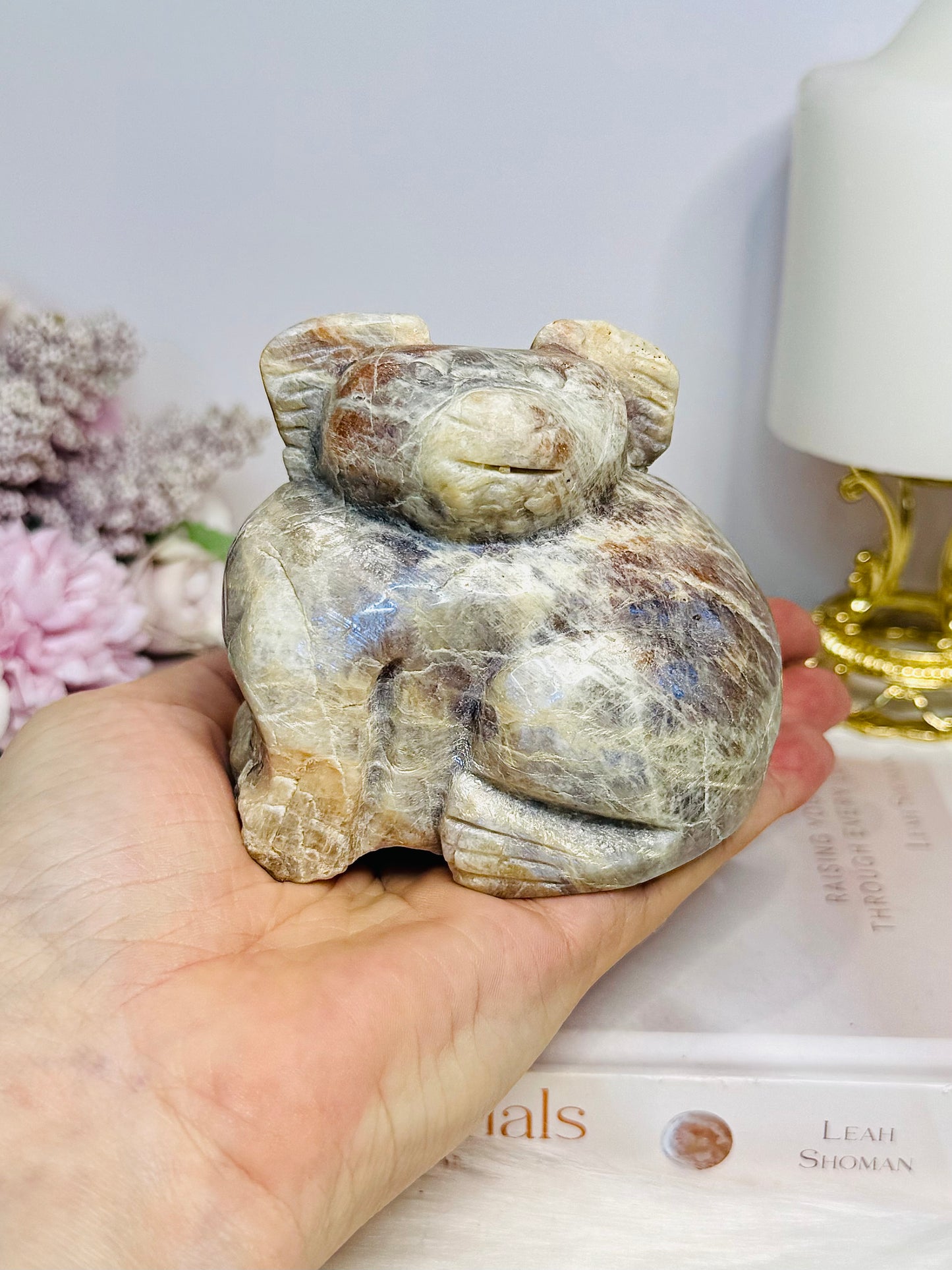Moonstone Koala Bear with Blue Flash 473g