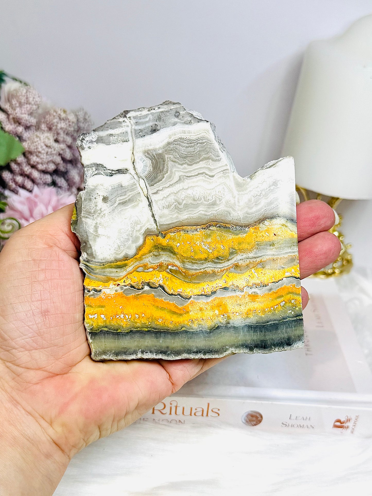Bumblebee Jasper Slab On Stand 10cm