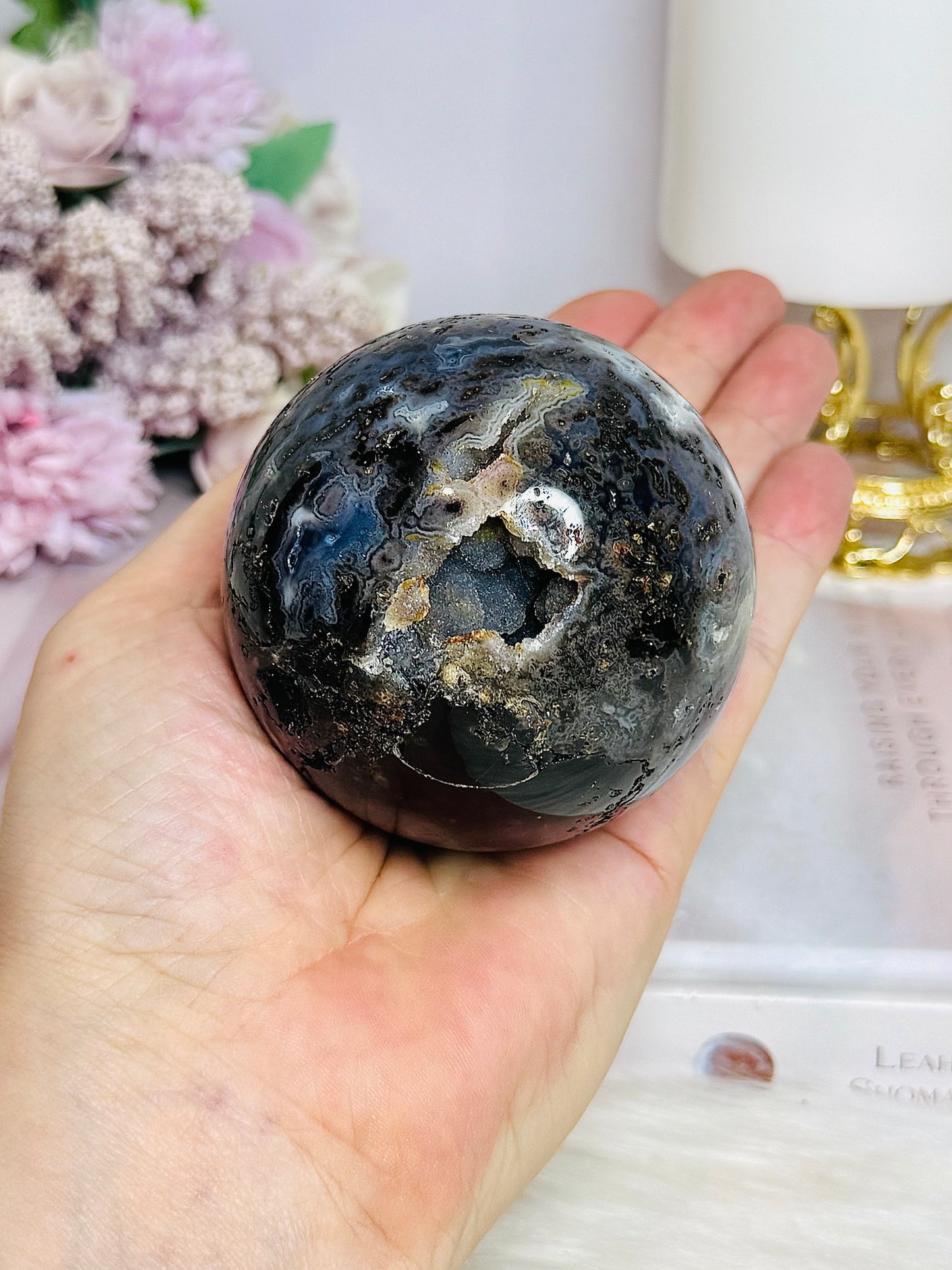 Druzy Agate Sphere On Stand 423g
