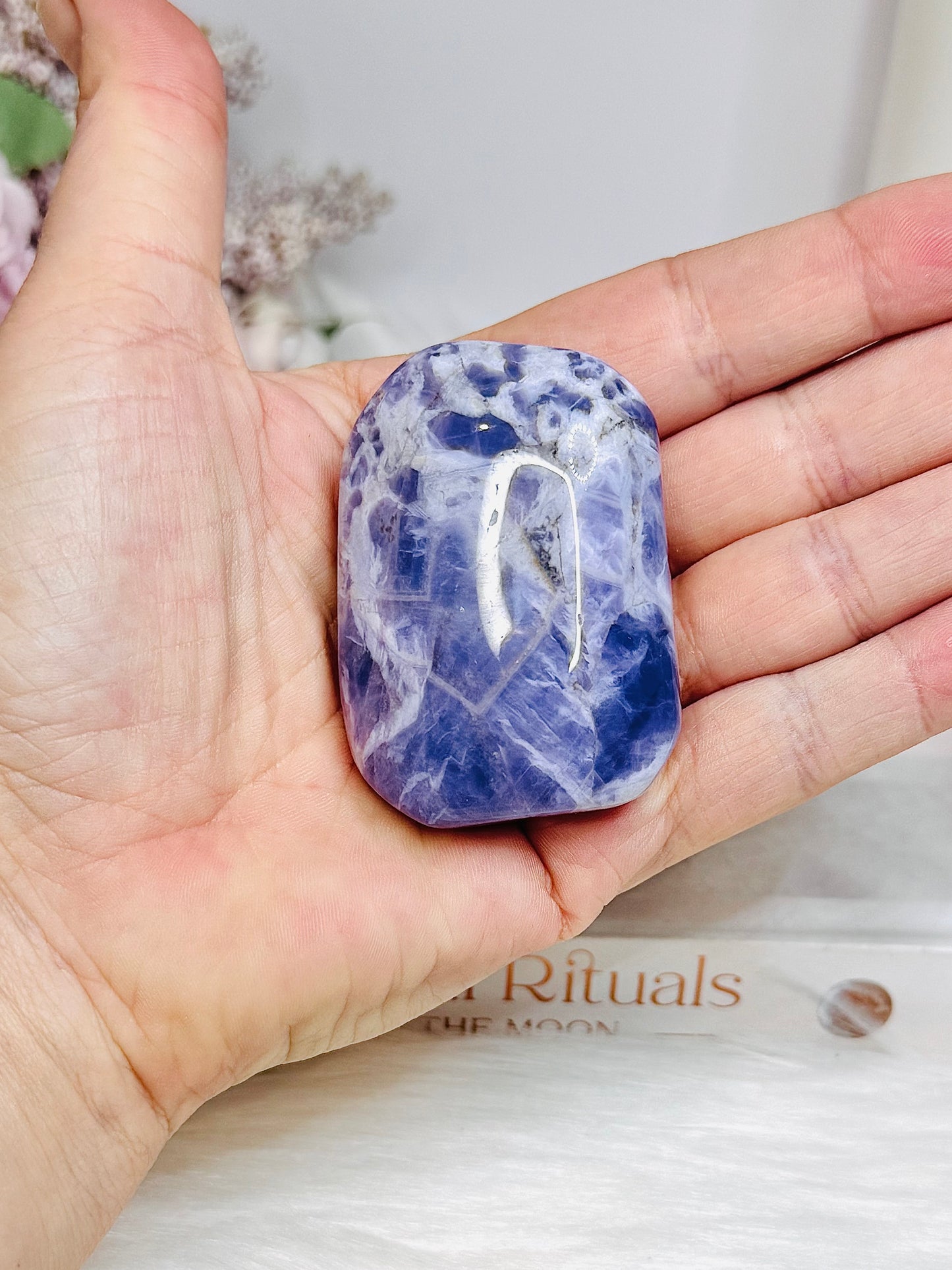 Chevron Amethyst Palm Stone