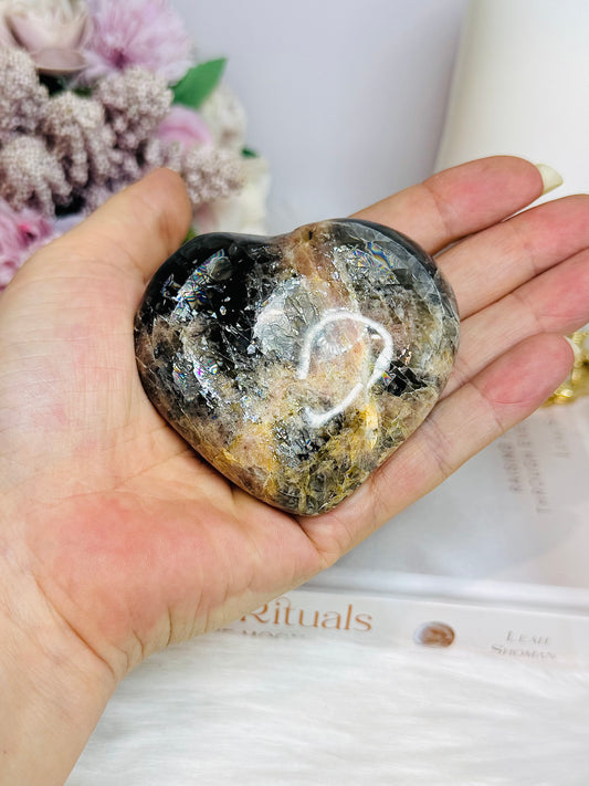 Black Moonstone Puffy Heart 201g