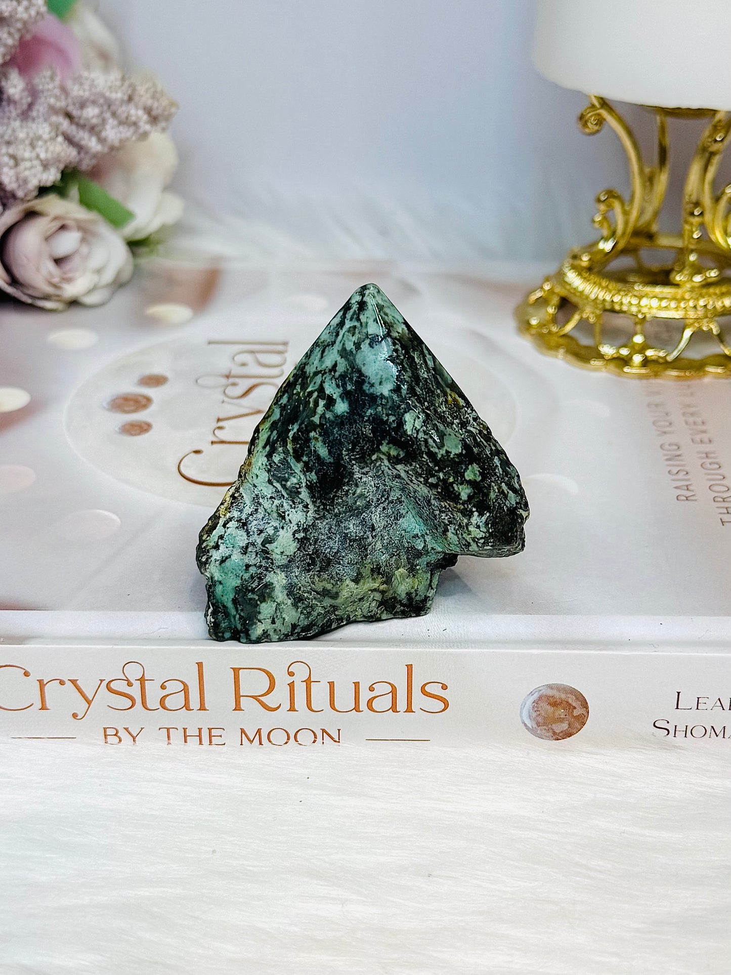 African Turquoise Polished Point 121g
