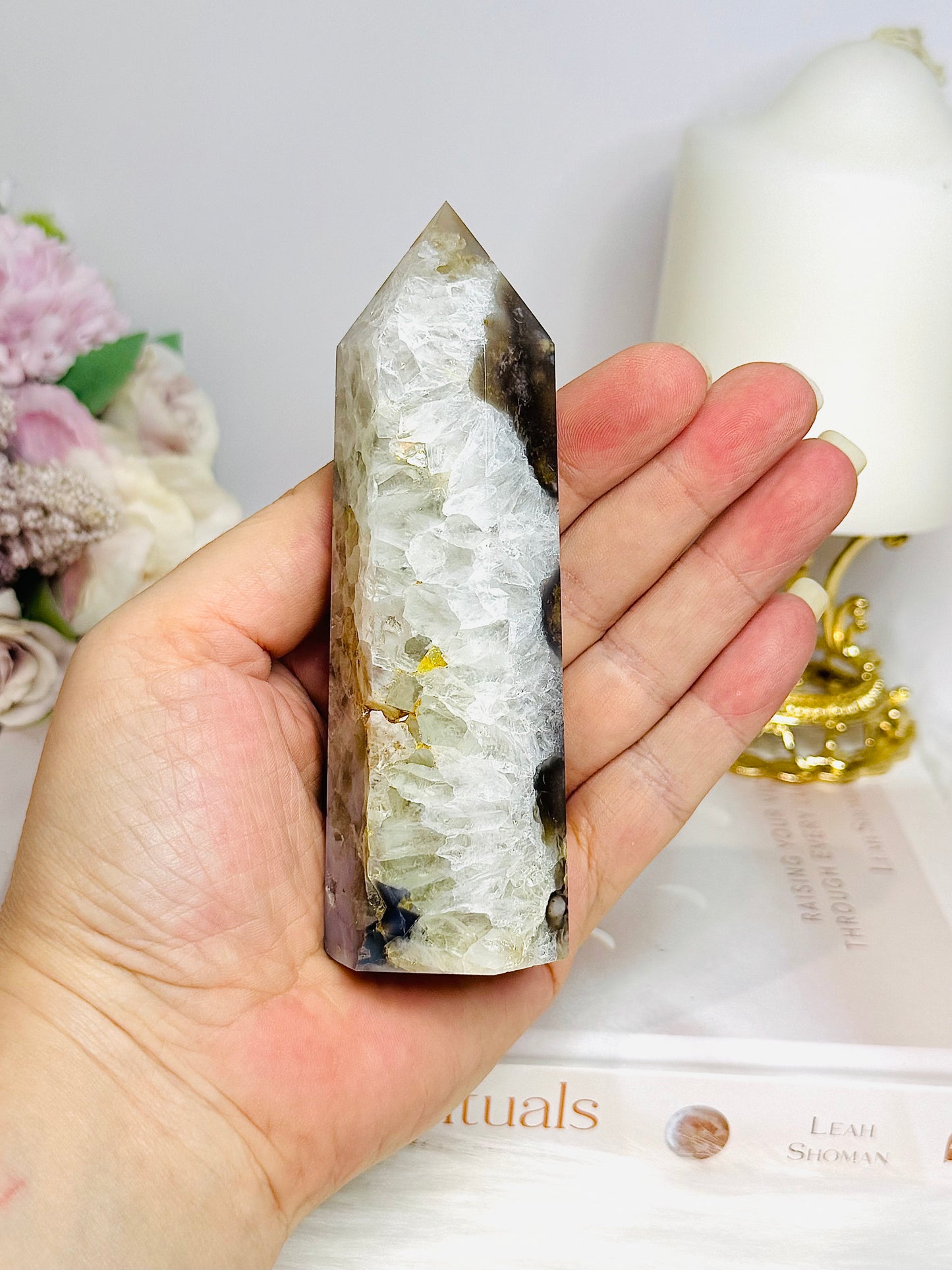 Druzy Flower Agate Tower 12cm