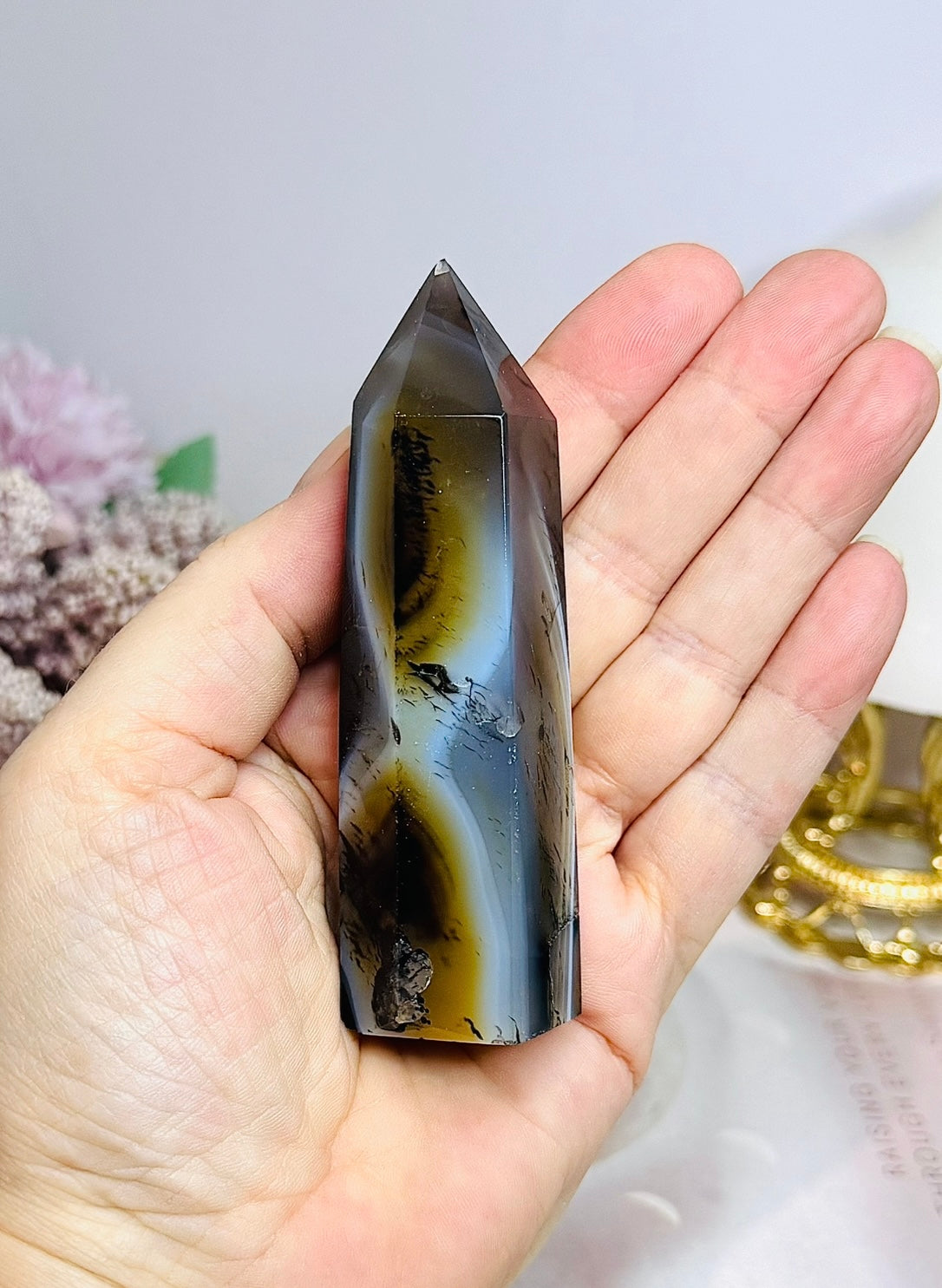 Agate Tower with Dentrite Inclusions 10cm