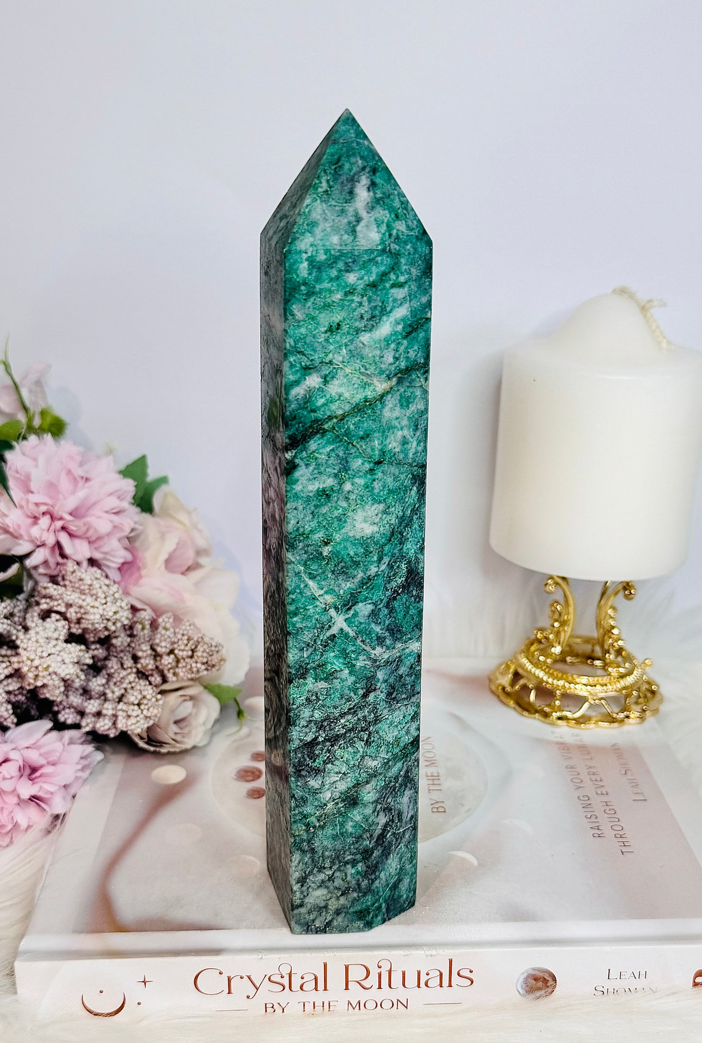 Large Chunky Natural Emerald Tower 22cm 676grams