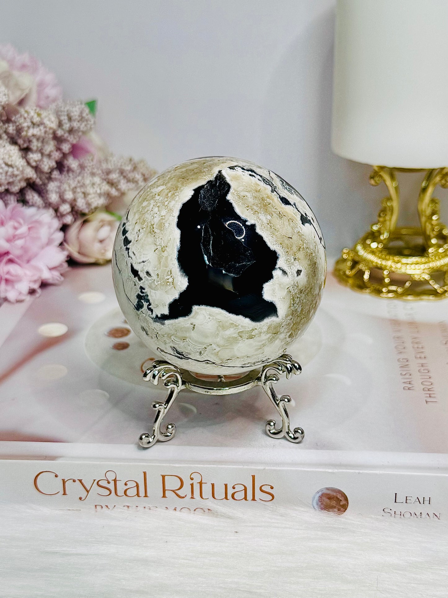Large Volcano Agate Sphere (UV Reactive) On Stand 379g