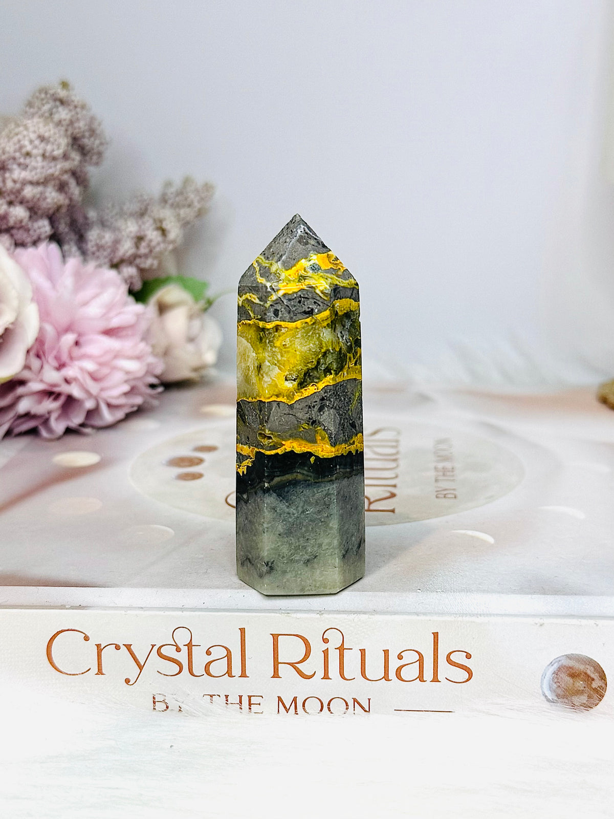 Bumblebee Jasper Tower 7cm