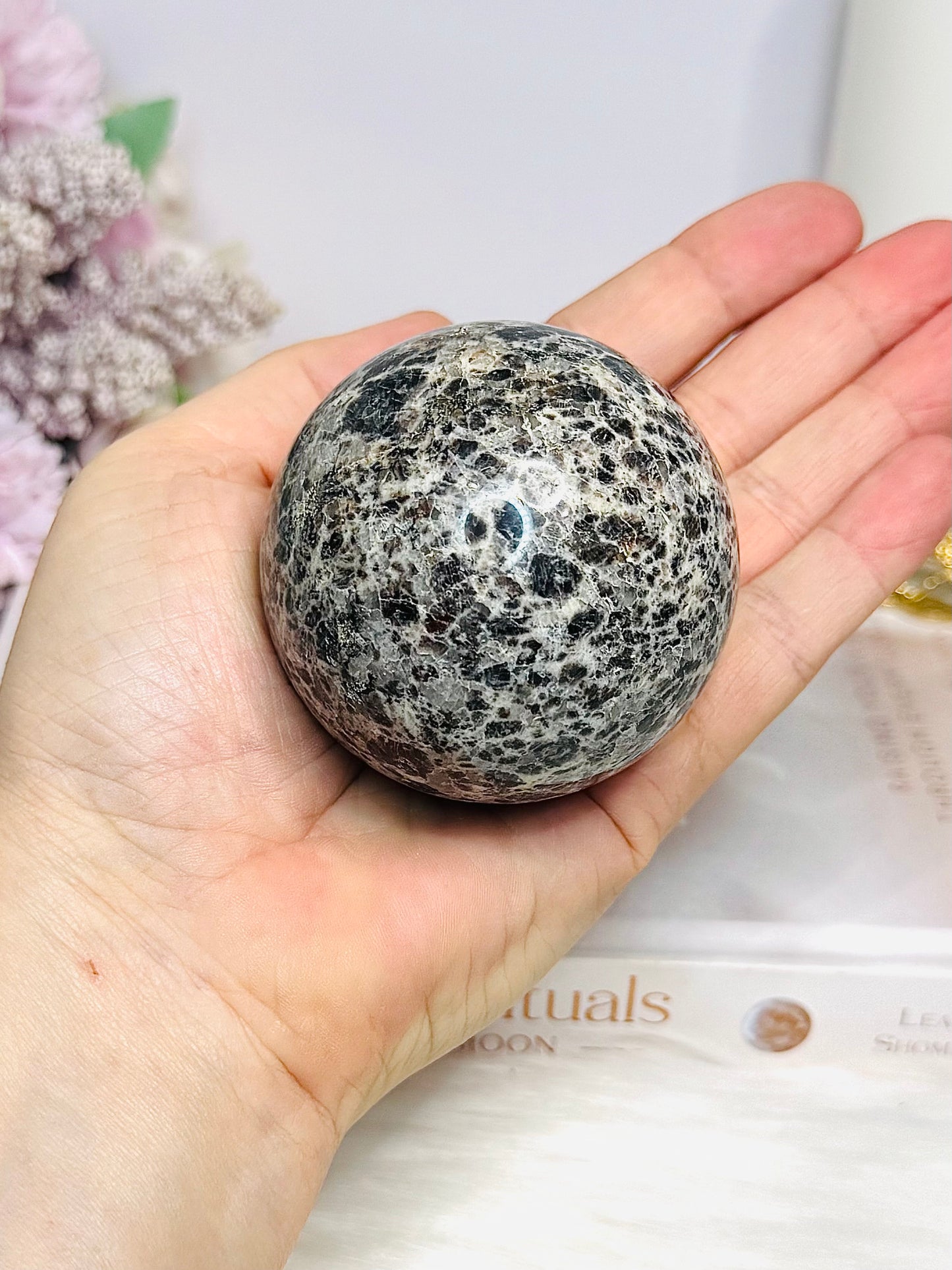 Agate Sphere On Stand 308g