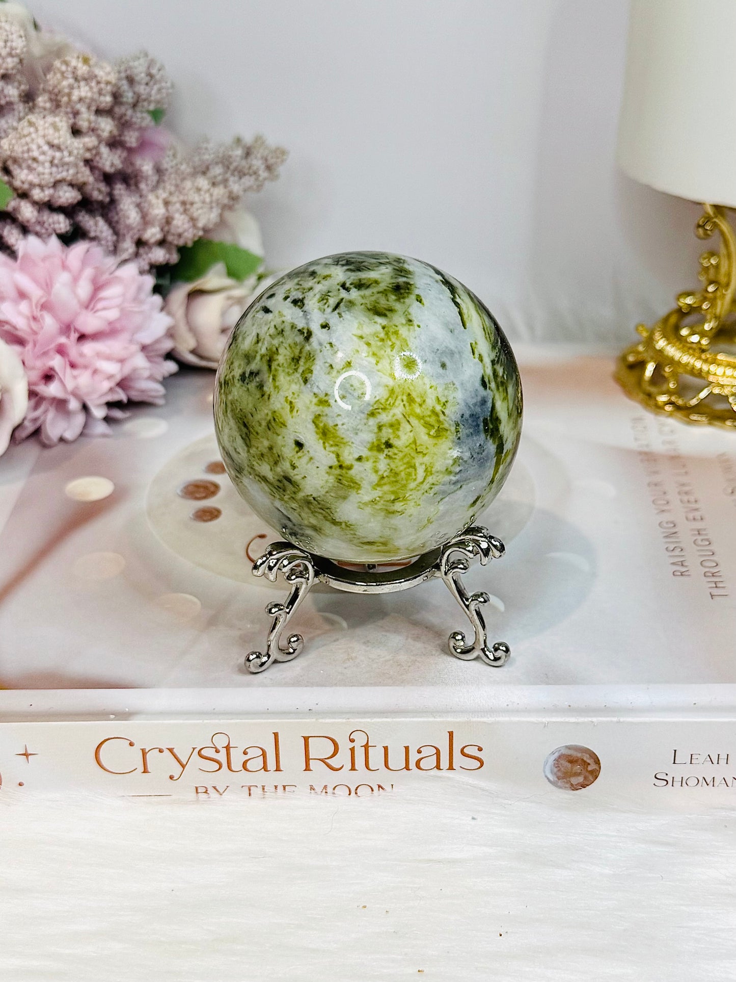 Green Jade Sphere on Stand 334g