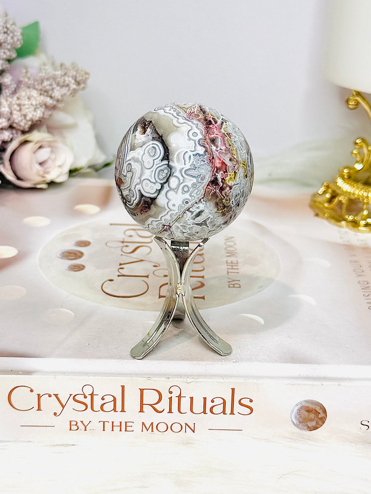 Mexican Crazy Lace Sphere on Stand 110g
