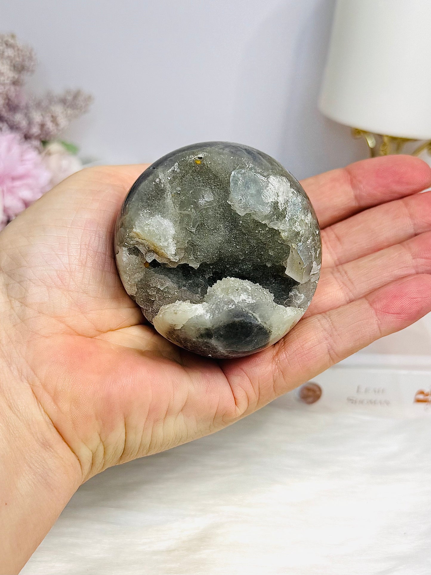 Druzy Agate Sphere on Stand 228g