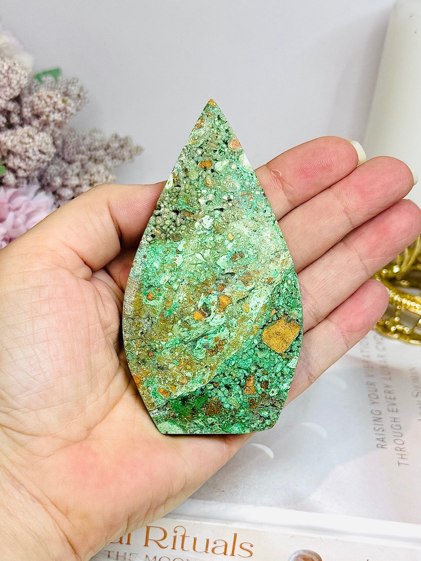 Variscite Carved Flame 10cm