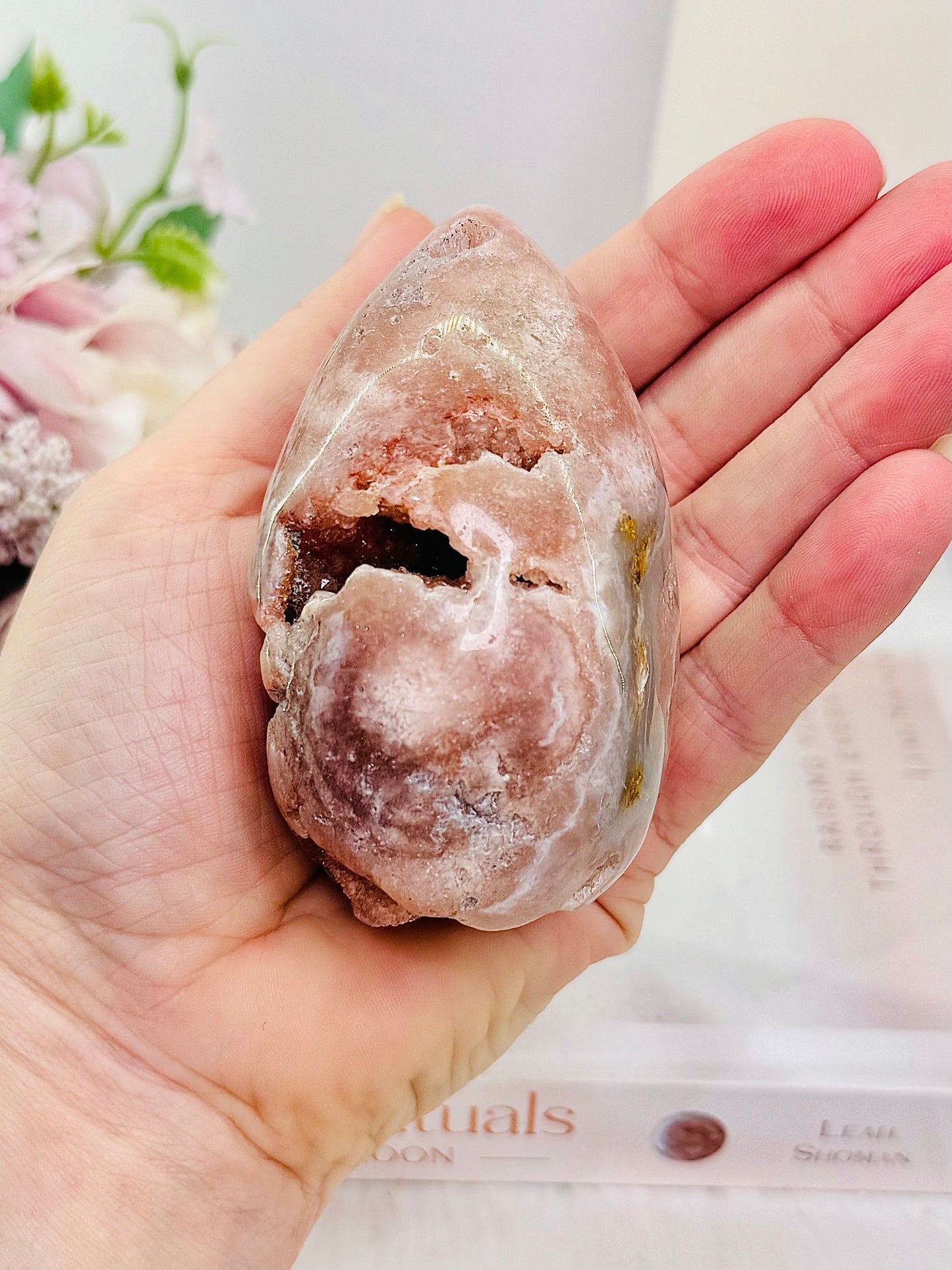 ⚜️ SALE ⚜️ Druzy Pink Amethyst Egg on Stand 16cm