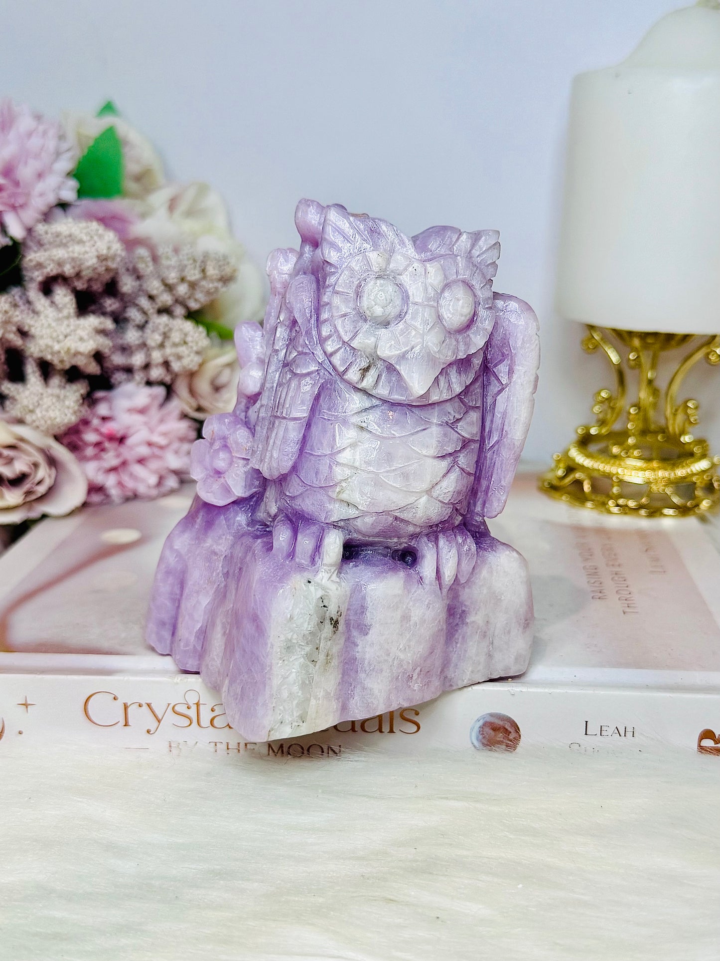 Large Kunzite Carved Owl 698g 11cm