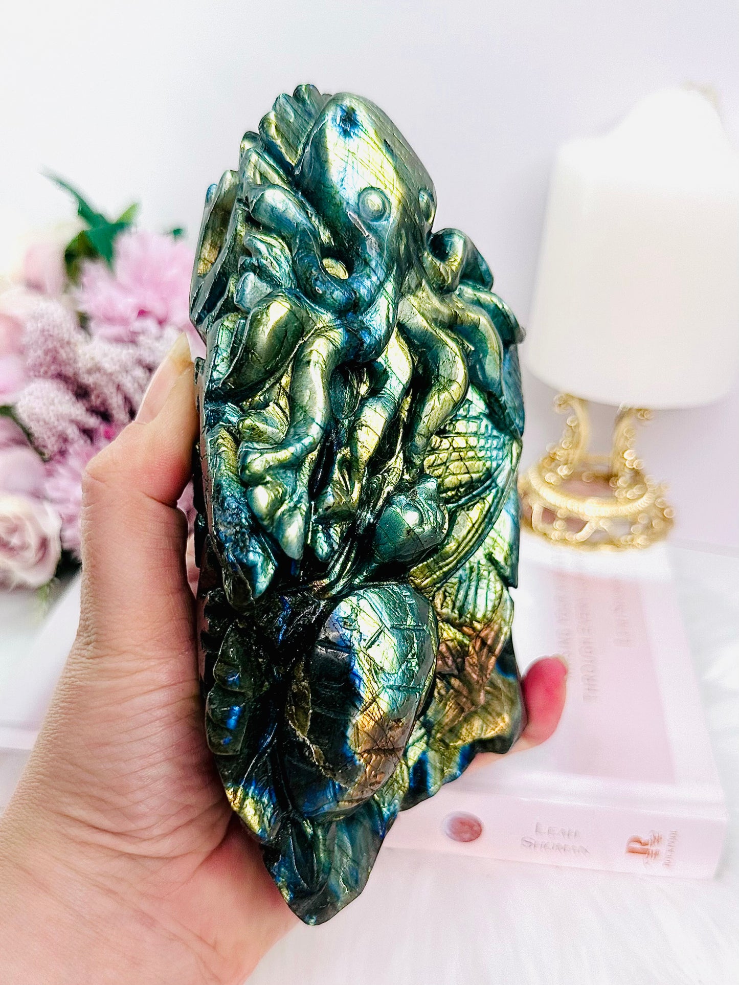 OMG!!!! ABSOLUTELY INCREDIBLE !!!!! Stunning & Full of Flash Huge 1.2KG 17cm Tall Labradorite Carved Sea Life With An Octopus & Turtle Such a Special Piece