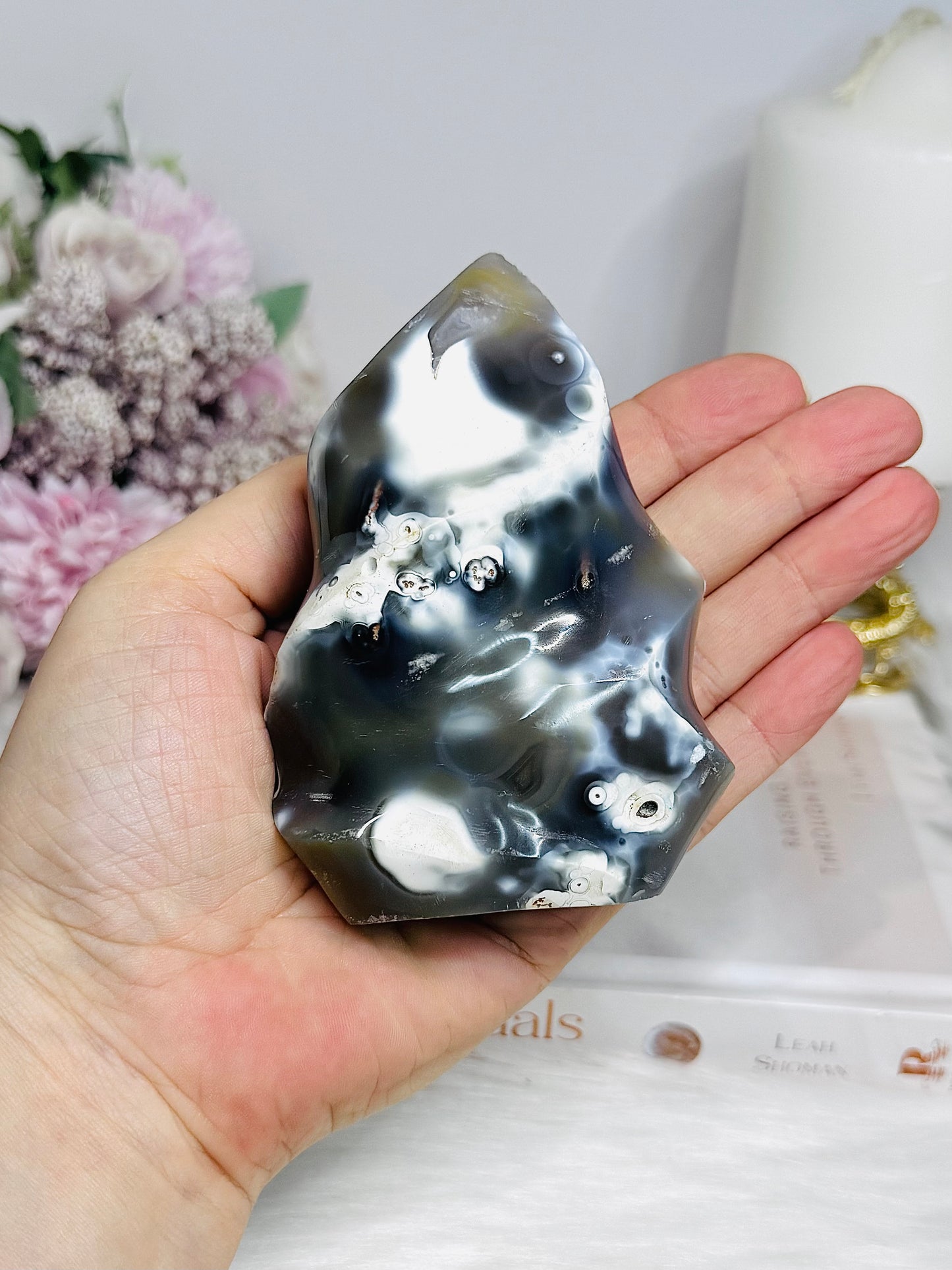 Large Orca Agate Flame 10cm