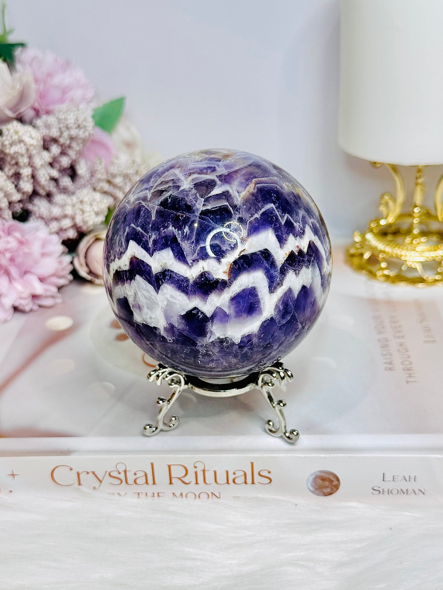 Large Chevron | Dream Amethyst Sphere on Stand 580g