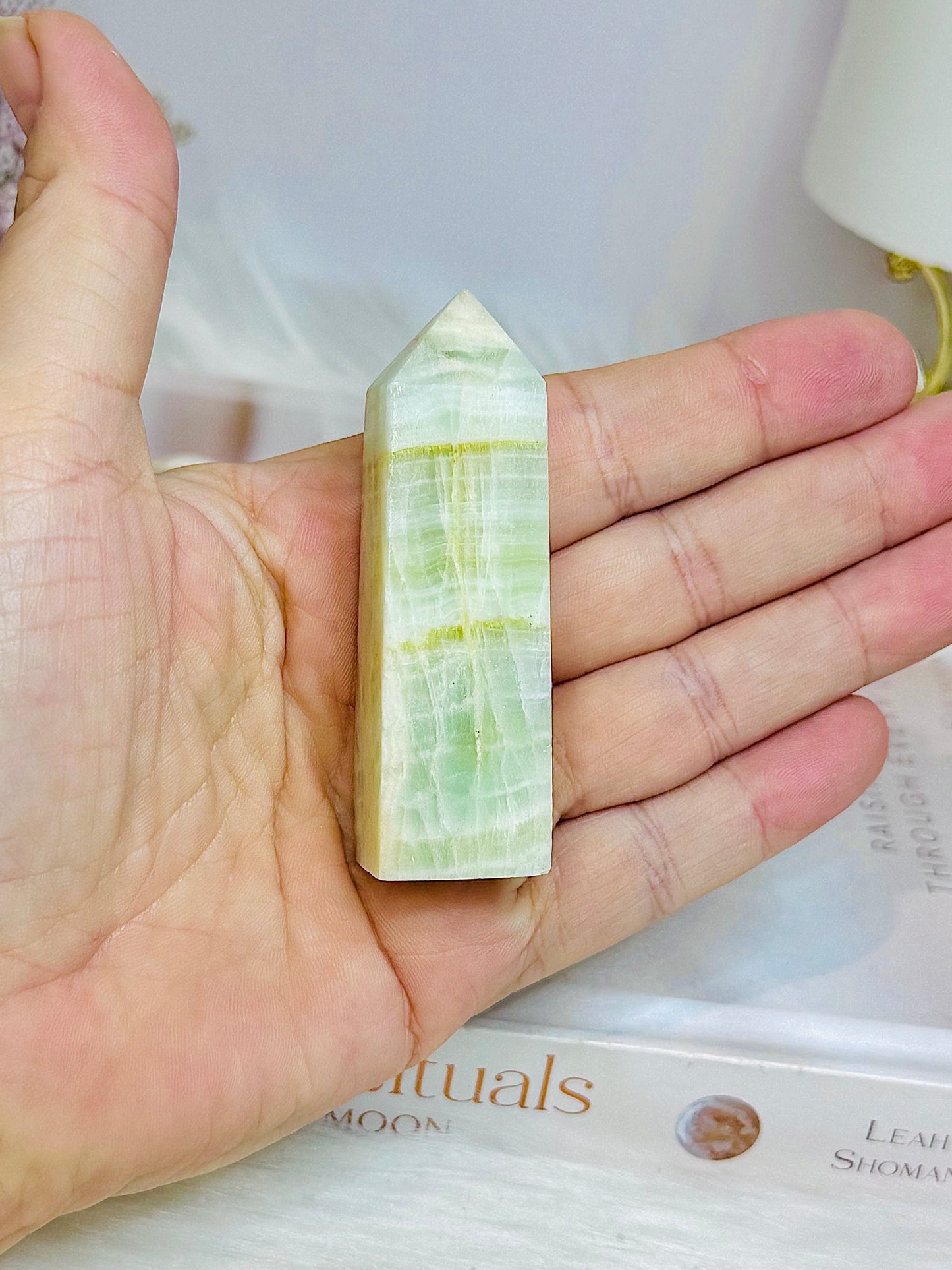Pistachio Calcite Tower 7cm