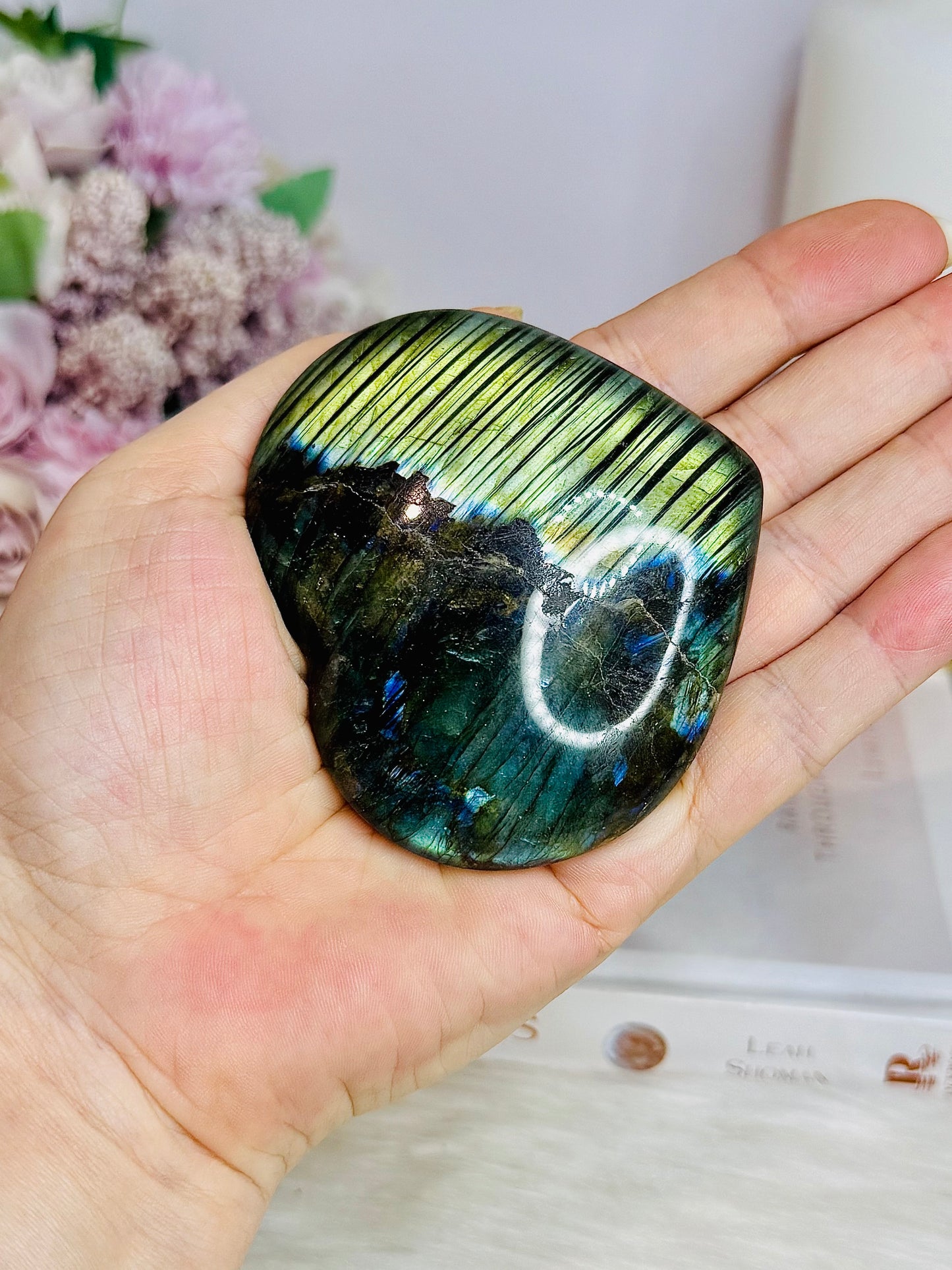 Labradorite Puffy Heart 7.5cm