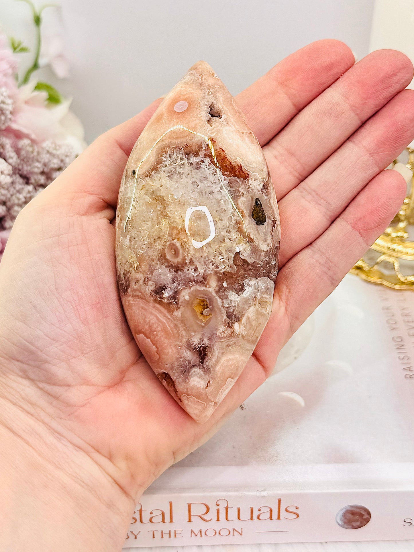 ⚜️ SALE ⚜️ High Grade Druzy Pink Amethyst X Flower Agate Egg on Stand 19.5cm