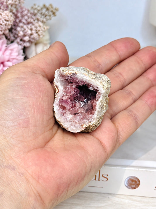 Natural Pink Amethyst Geode 70g