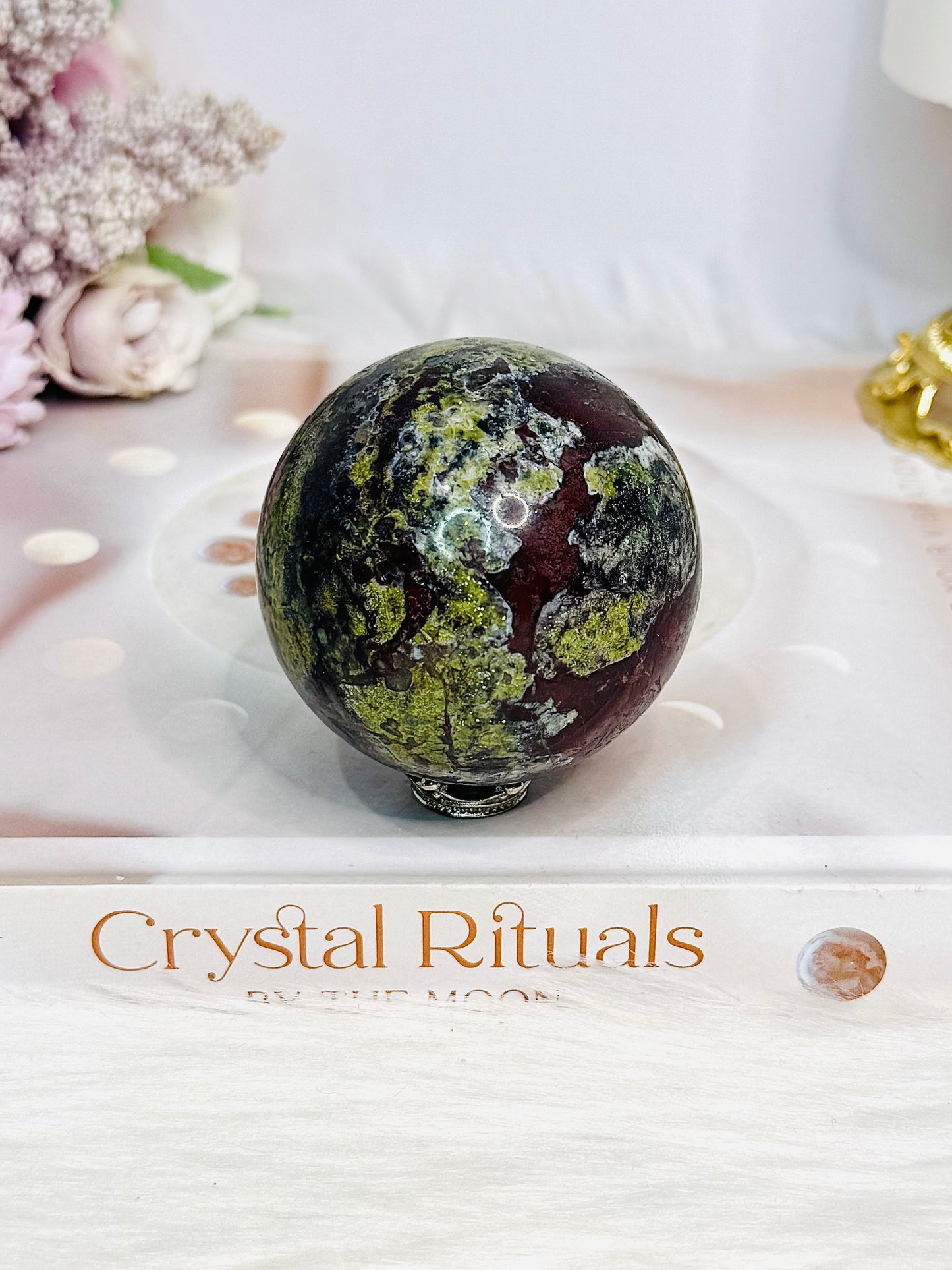 Dragons Blood Sphere on Stand 270g