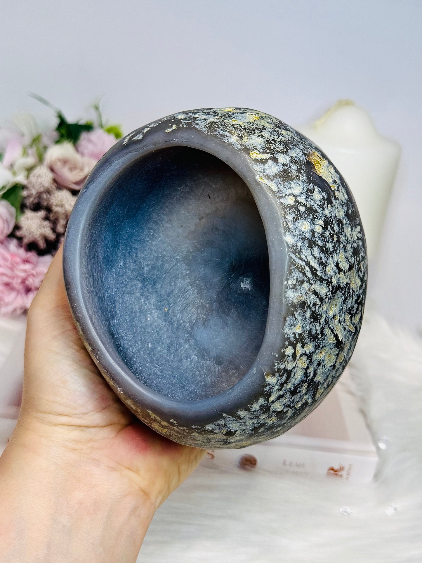Large Agate Carved Bowl 12.5cm 1.1KG
