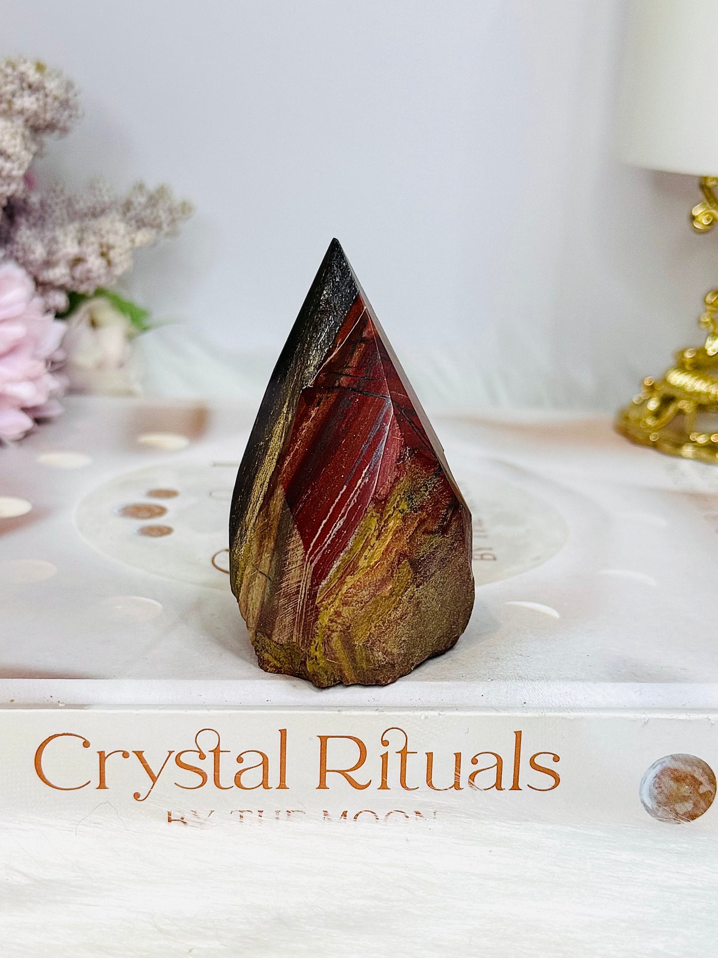 Banded Jasper Point 7cm