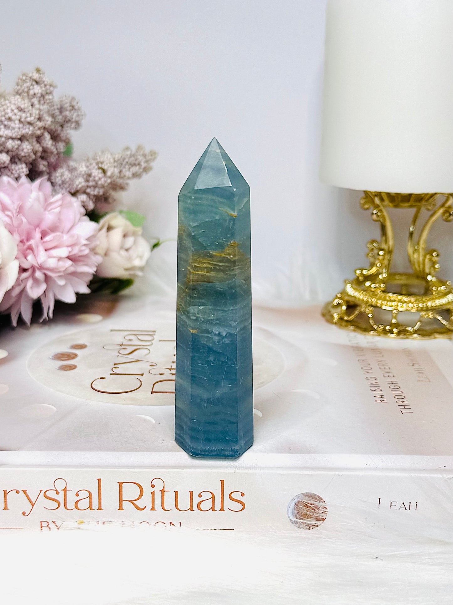 Natural Blue Onyx Tower 9cm