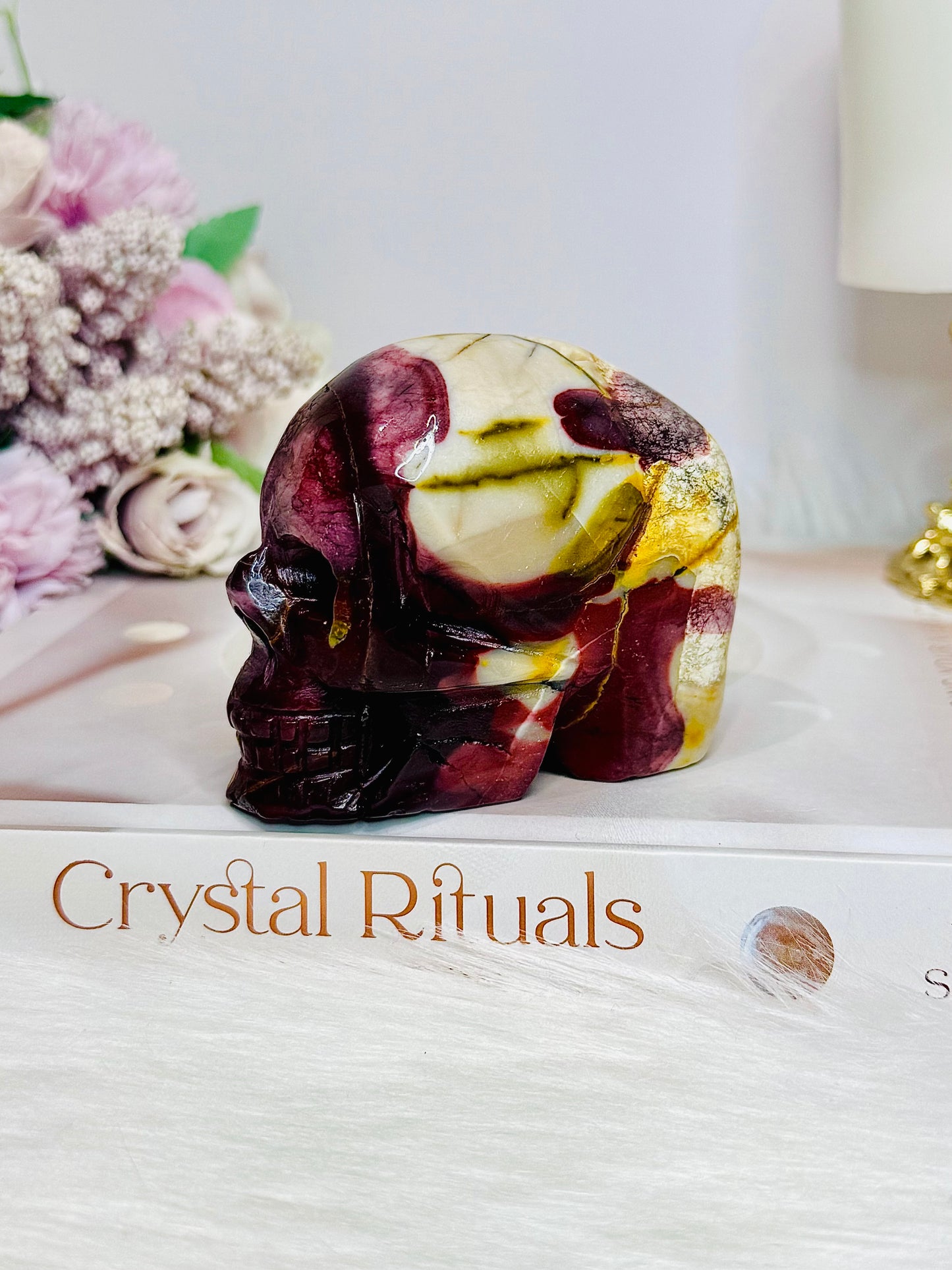 Mookaite Jasper Carved Skull 8cm 330g (natural crack)