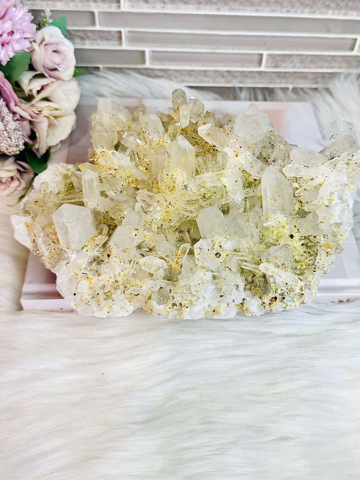 Huge Clear Quartz Specimen with Natural Inclusions 2.26KG 20cm