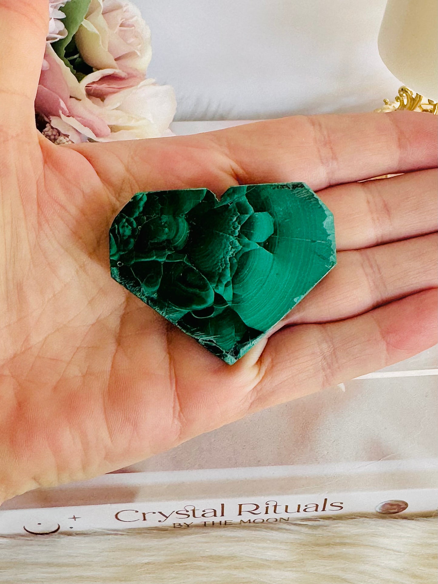 Beautiful Natural Malachite Carved Heart From Congo  5.5cm