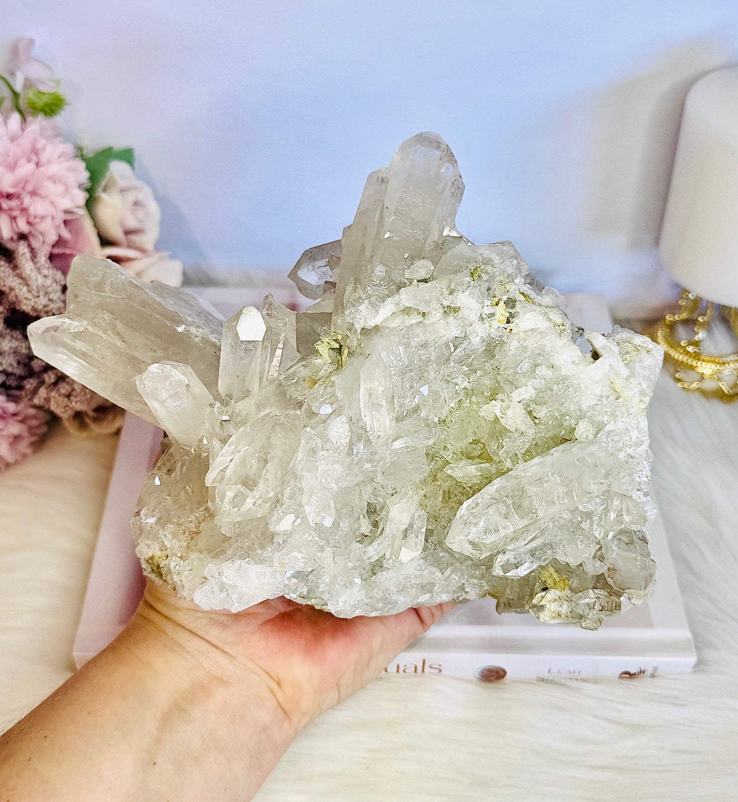 Wow! Incredible Stunning Huge 1.6KG Natural Clear Quartz Specimen with Beautiful Cluster Points