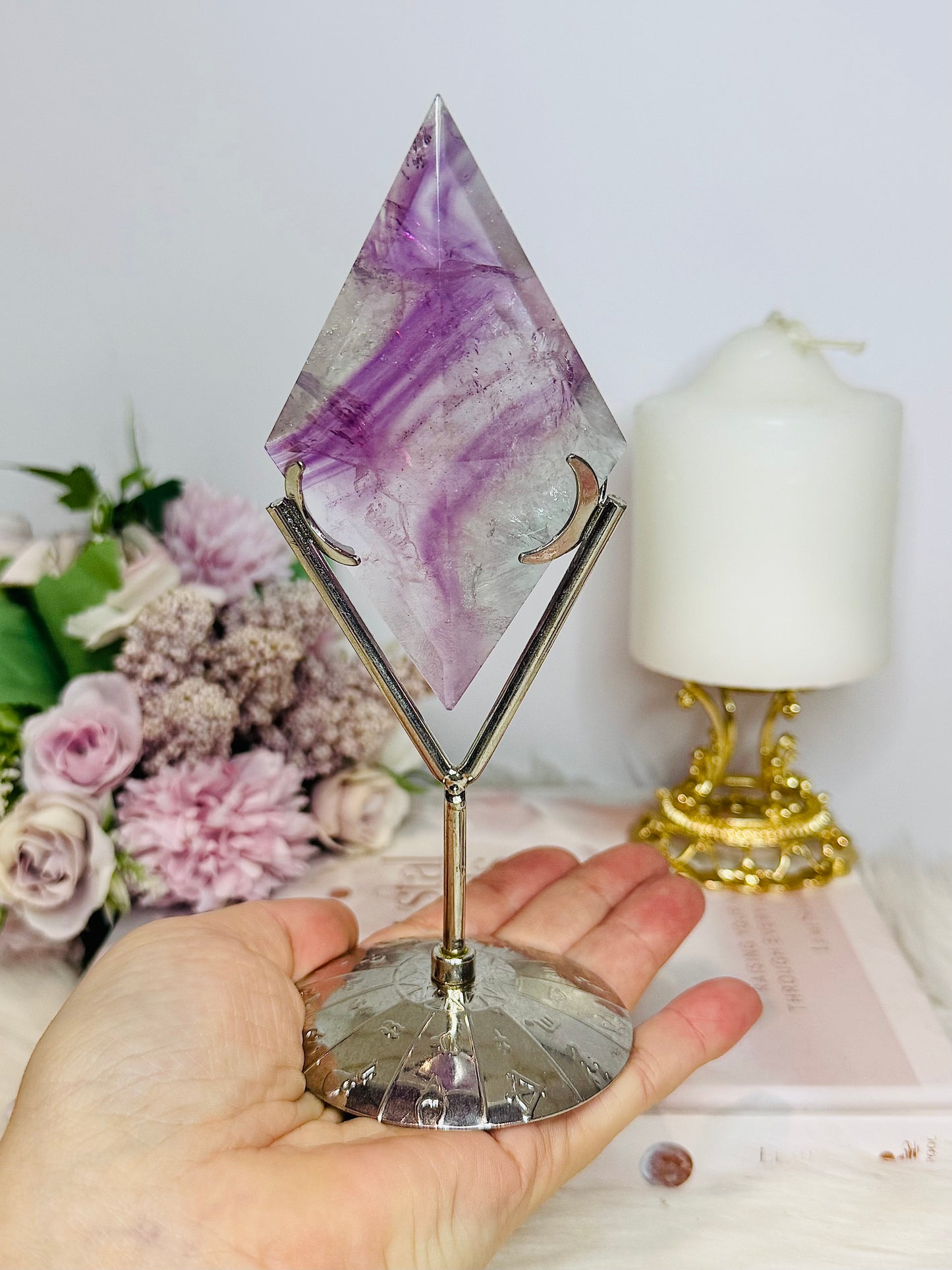 Purple Fluorite Carved Diamond On Stand 17cm