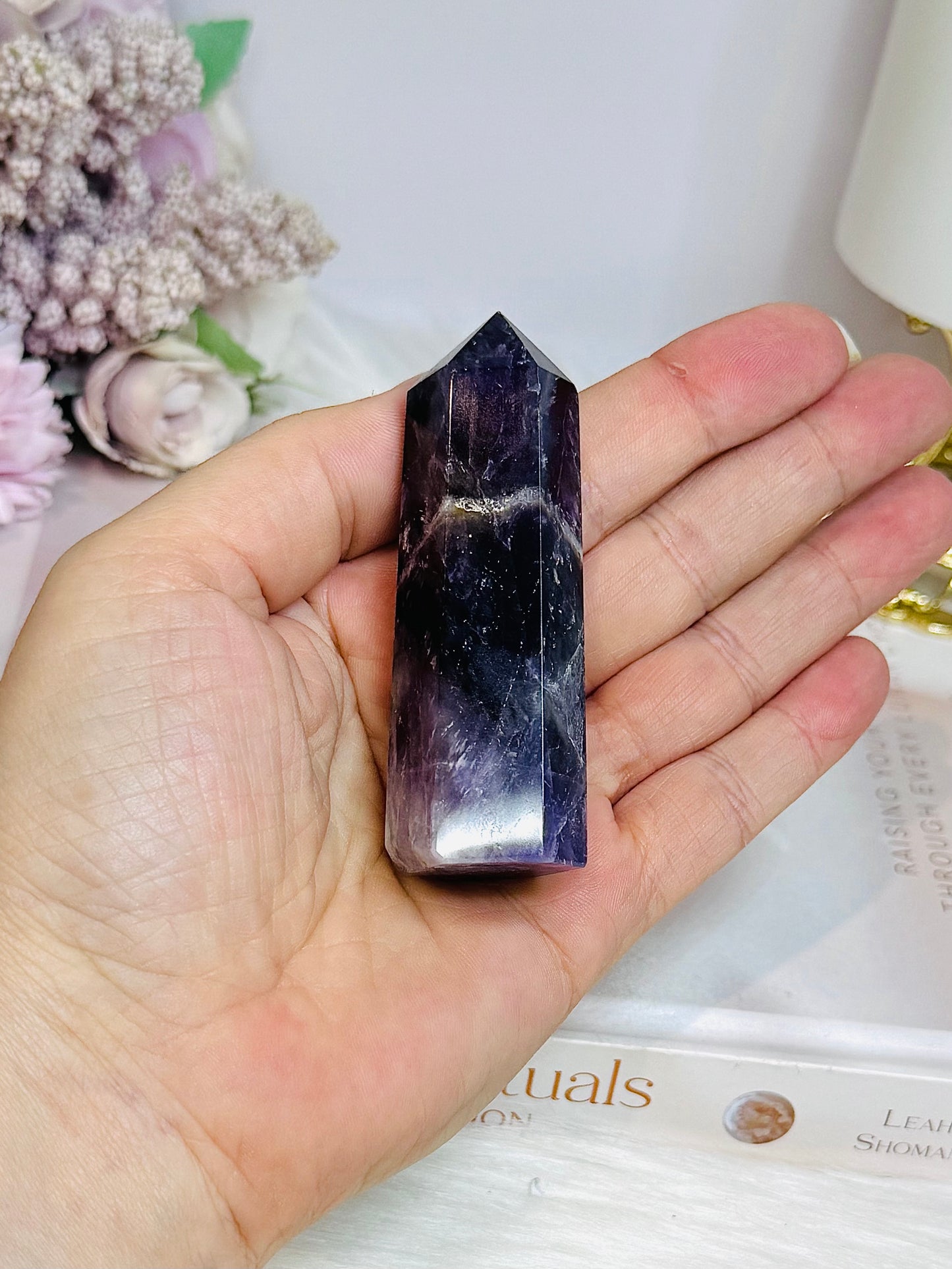 Chevron Amethyst Tower 8cm