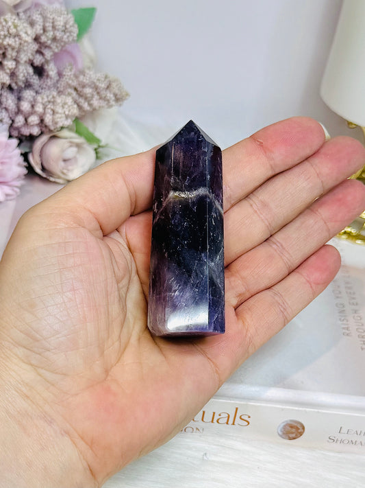 Chevron Amethyst Tower 8cm